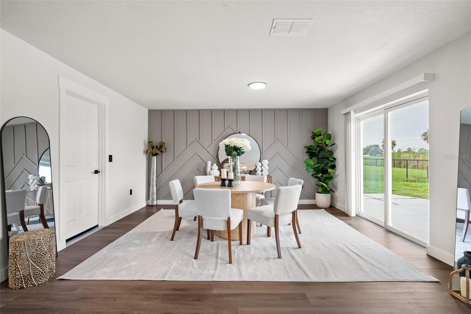 Single Family Residence at 30 OAKLAND HILLS CT, ROTONDA WEST, photo 2 of 65