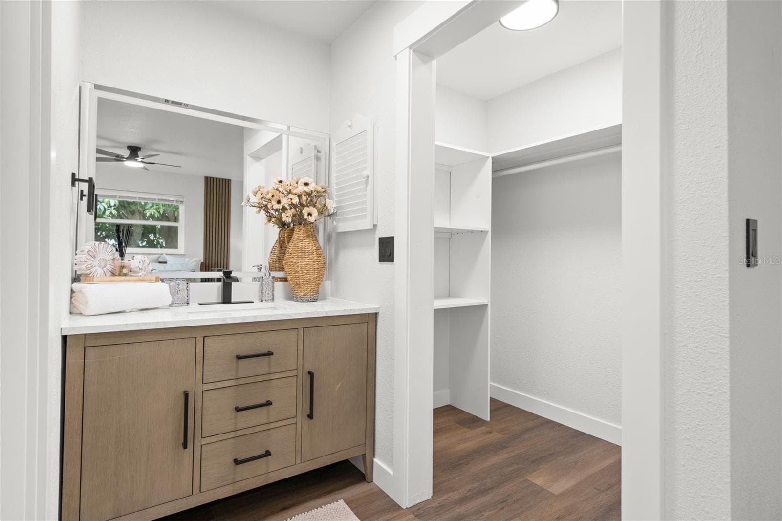 Single Family Residence at 30 OAKLAND HILLS CT, ROTONDA WEST, photo 37 of 65