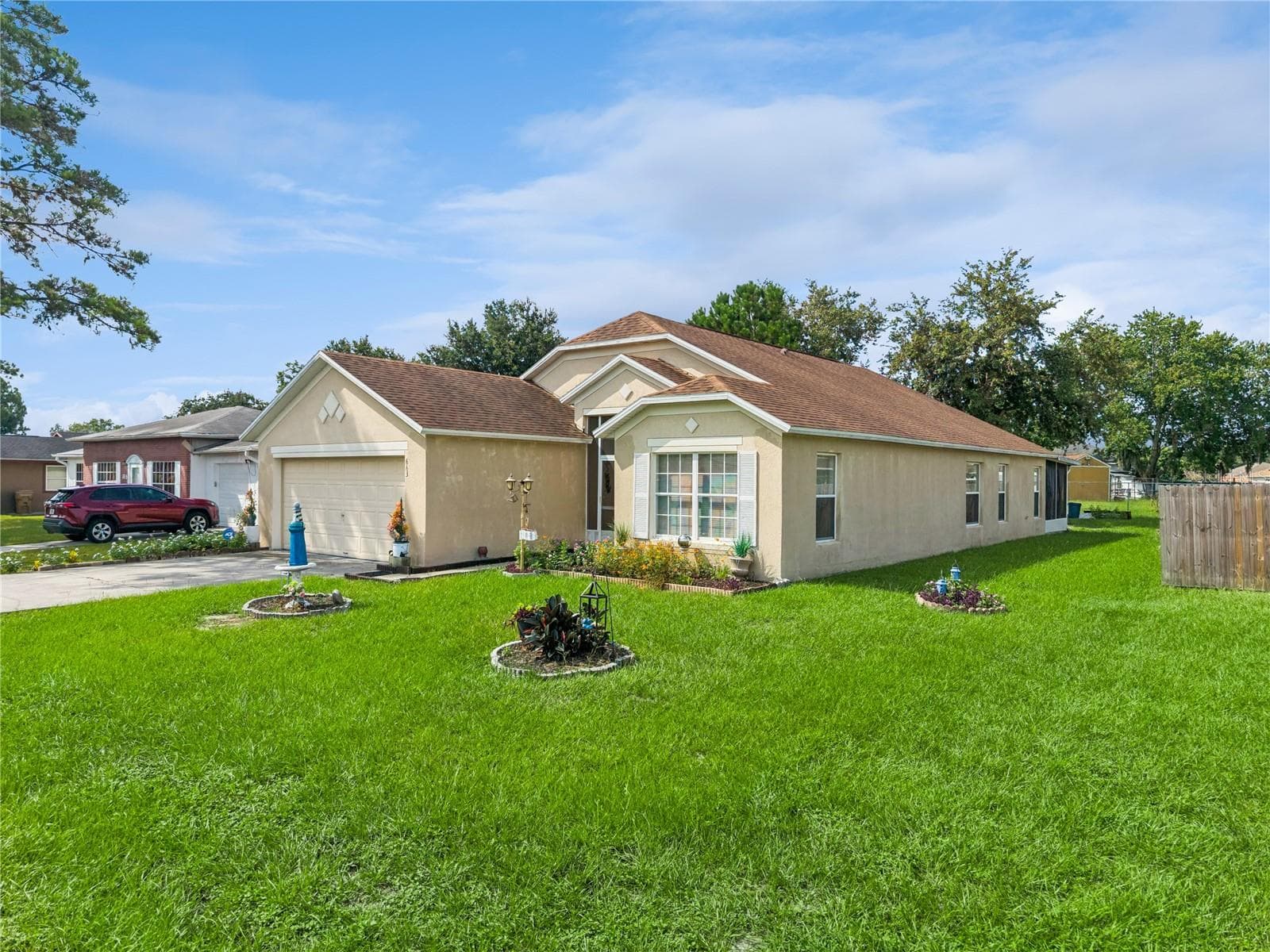 Single Family Residence at 663 MESILLA DR, KISSIMMEE, photo 2 of 34