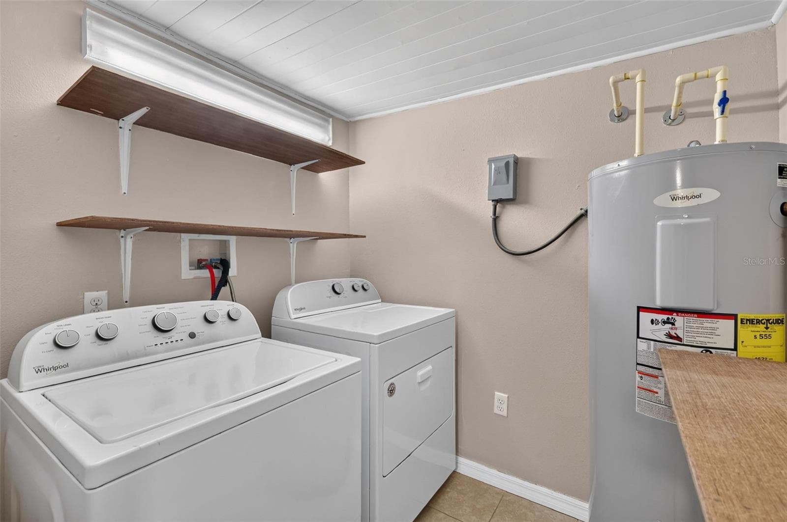 Single Family Residence at 1111 DORA AVE, TAVARES, photo 23 of 34