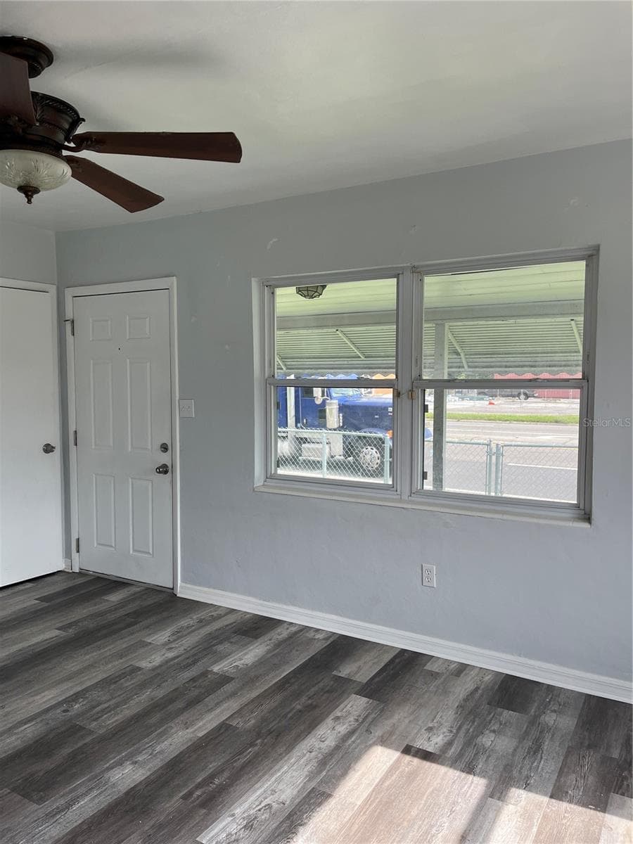 Mixed Use at 1206 E CANAL ST, MULBERRY, photo 28 of 49