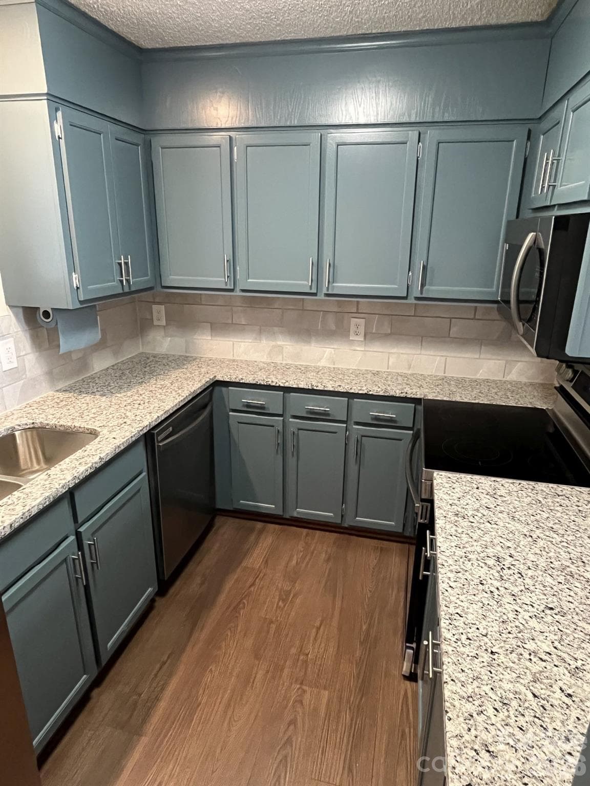 Condominium at 9041 J M Keynes Drive, Charlotte, photo 7 of 27