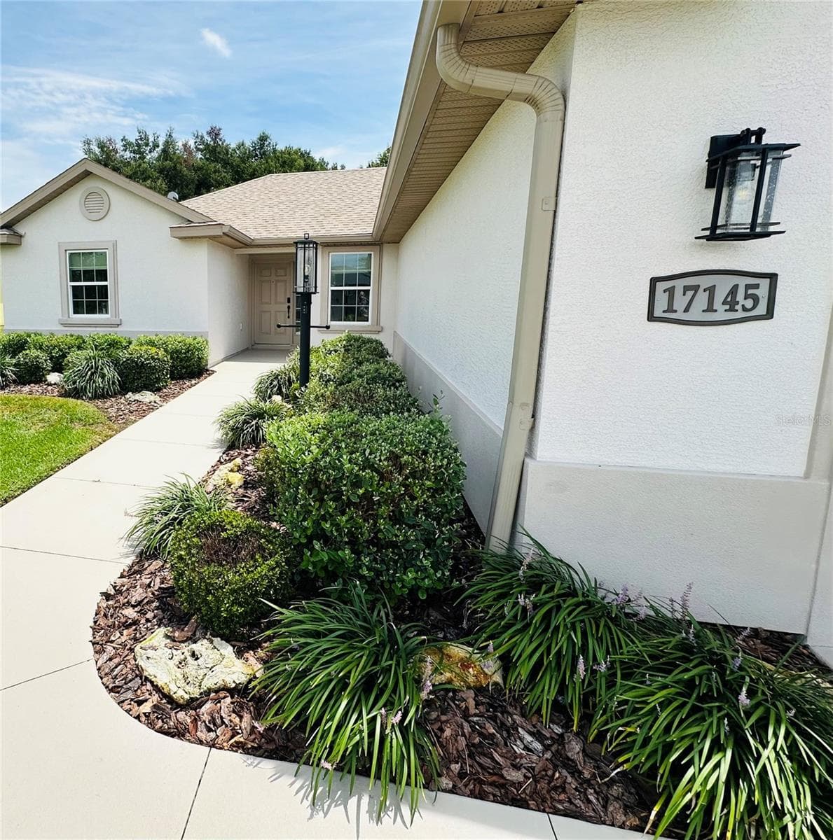 Single Family Residence at 17145 SE 113TH AVE, SUMMERFIELD, photo 3 of 28