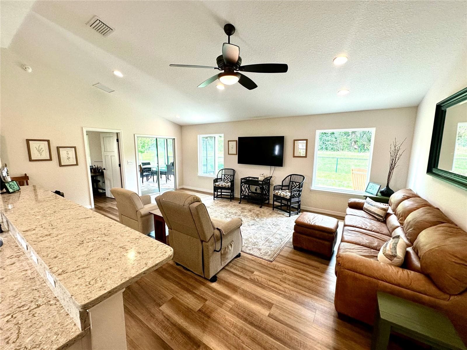 Single Family Residence at 17145 SE 113TH AVE, SUMMERFIELD, photo 11 of 28