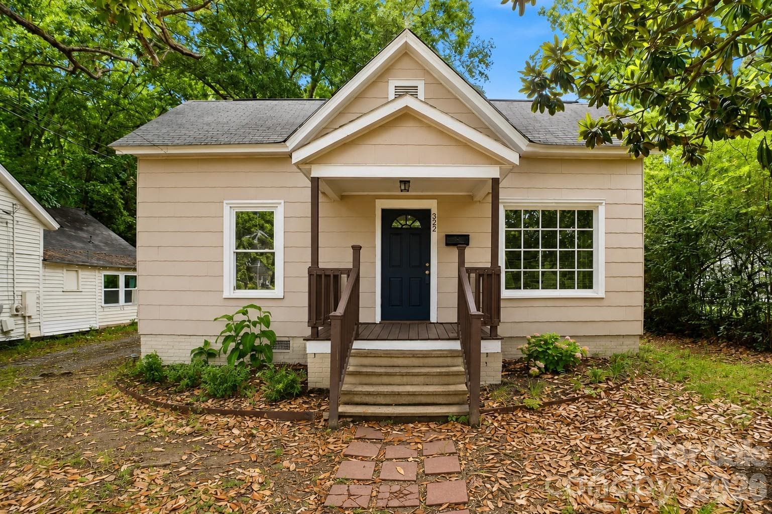 Single Family Residence at Gastonia, photo 2 of 29