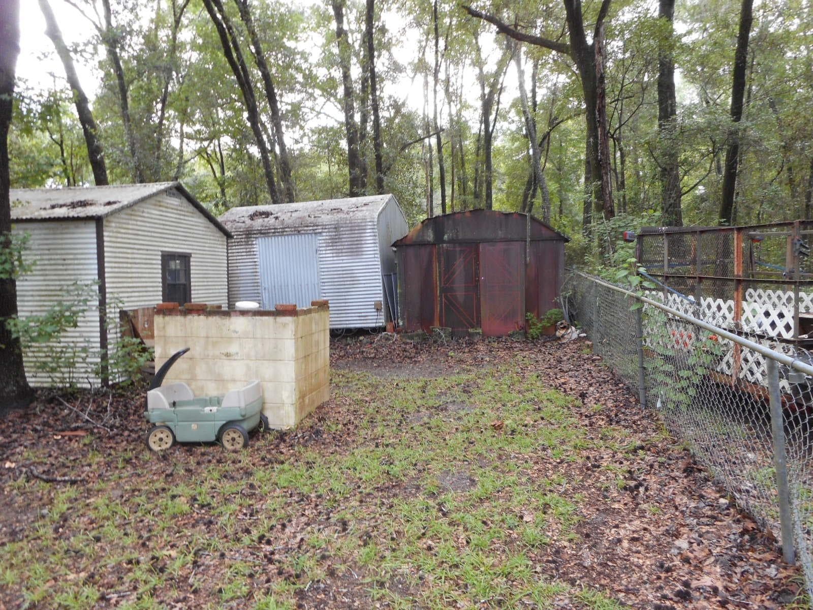 Sheds - 1135 SW SHOREWOOD DR, DUNNELLON