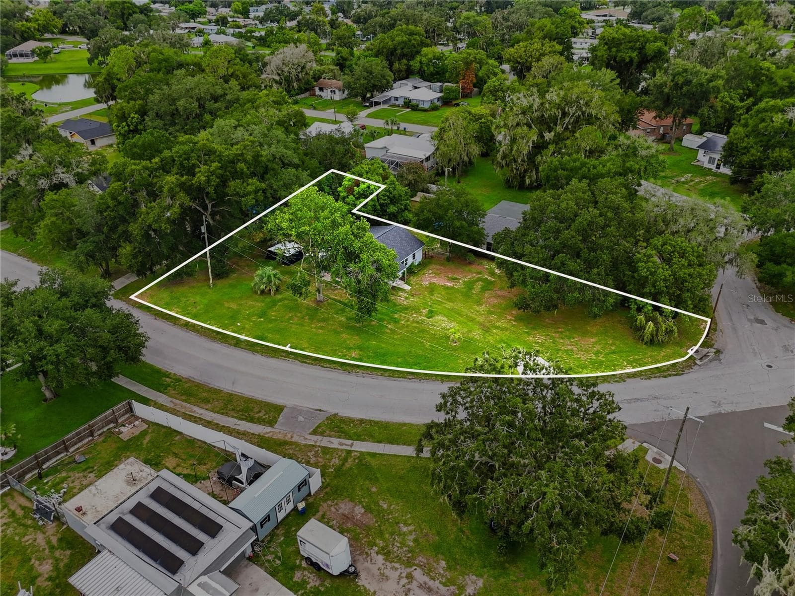 Single Family Residence at 730 WESTOVER PKWY, BARTOW, photo 5 of 41