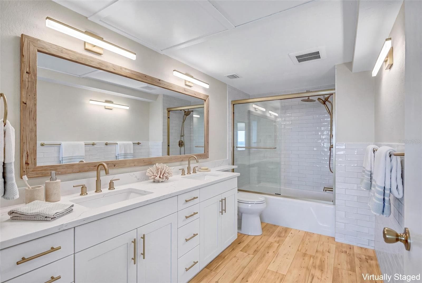 Virtual Staging - 6140 MIDNIGHT PASS RD #904, SARASOTA