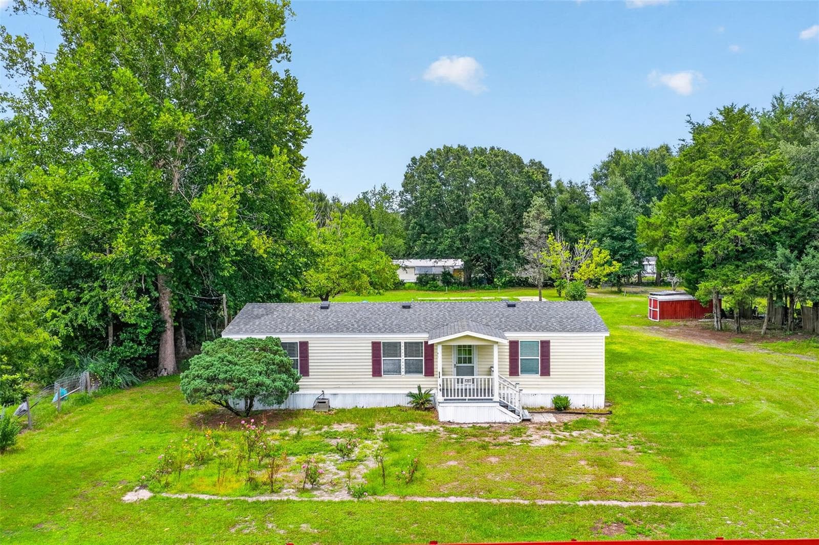 Manufactured Home at 2535 SE 172ND ST, SUMMERFIELD, photo 2 of 44