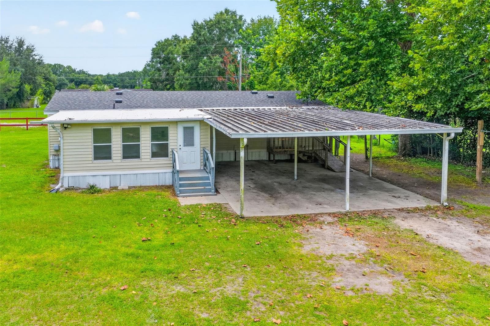 Manufactured Home at 2535 SE 172ND ST, SUMMERFIELD, photo 5 of 44