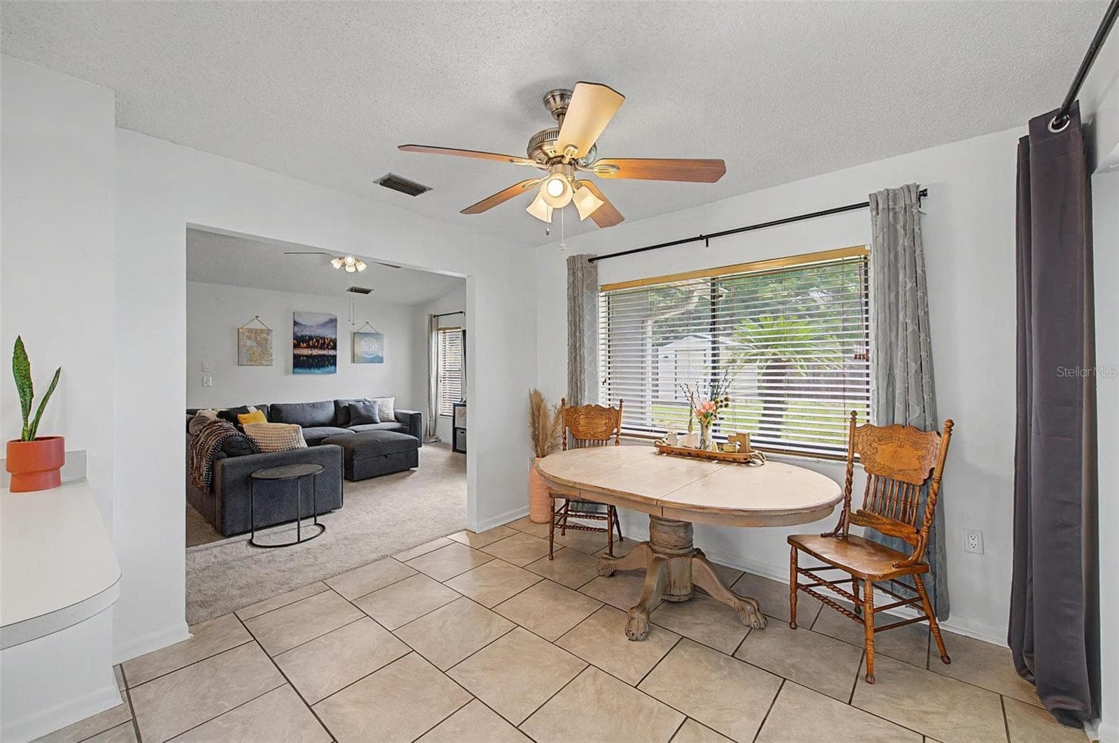 Single Family Residence at 2028 NOBLETON AVE, SPRING HILL, photo 10 of 44