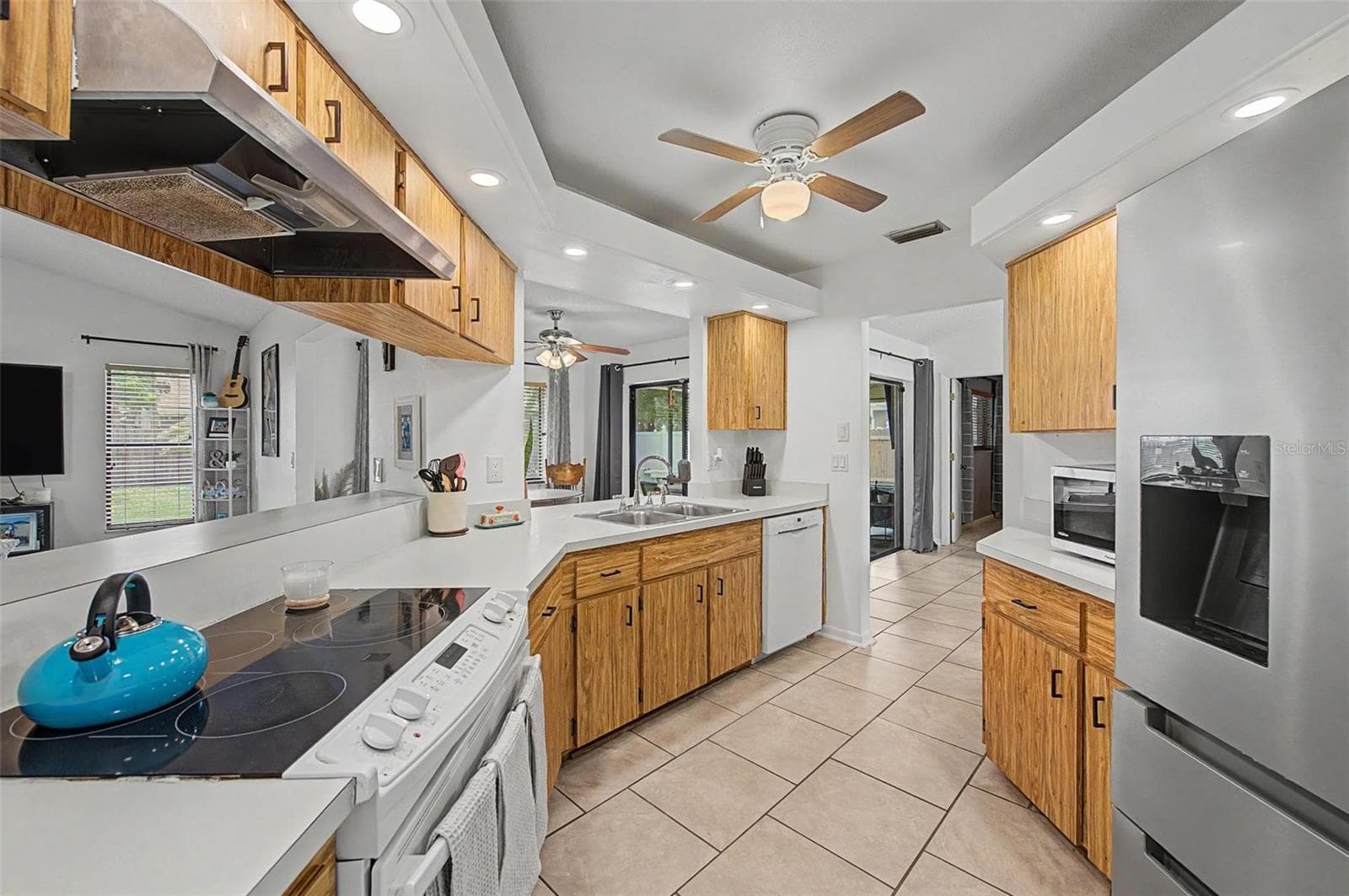 Single Family Residence at 2028 NOBLETON AVE, SPRING HILL, photo 13 of 44