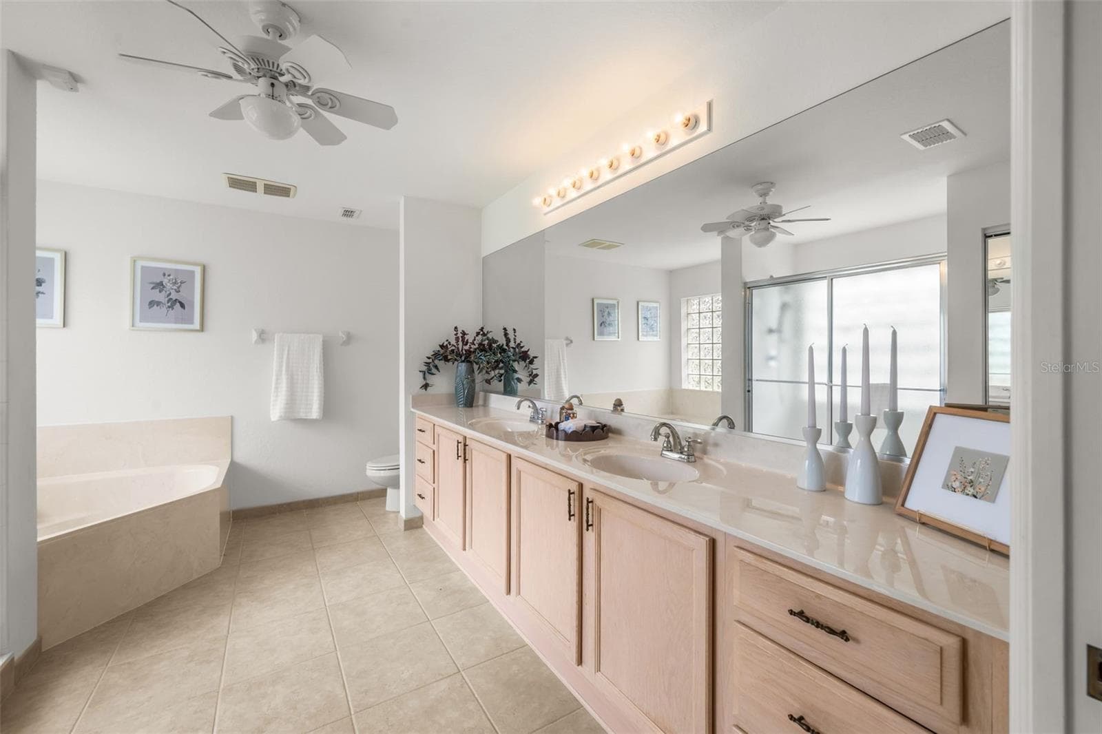 Single Family Residence at 11295 SW 73RD CIR, OCALA, photo 13 of 27