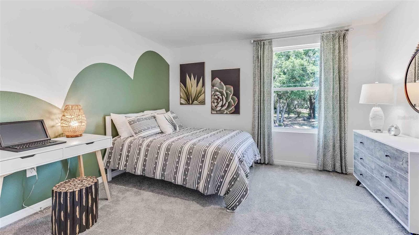 Single Family Residence at 9887 BRAVE BUCK AVE, LAND O LAKES, photo 3 of 11