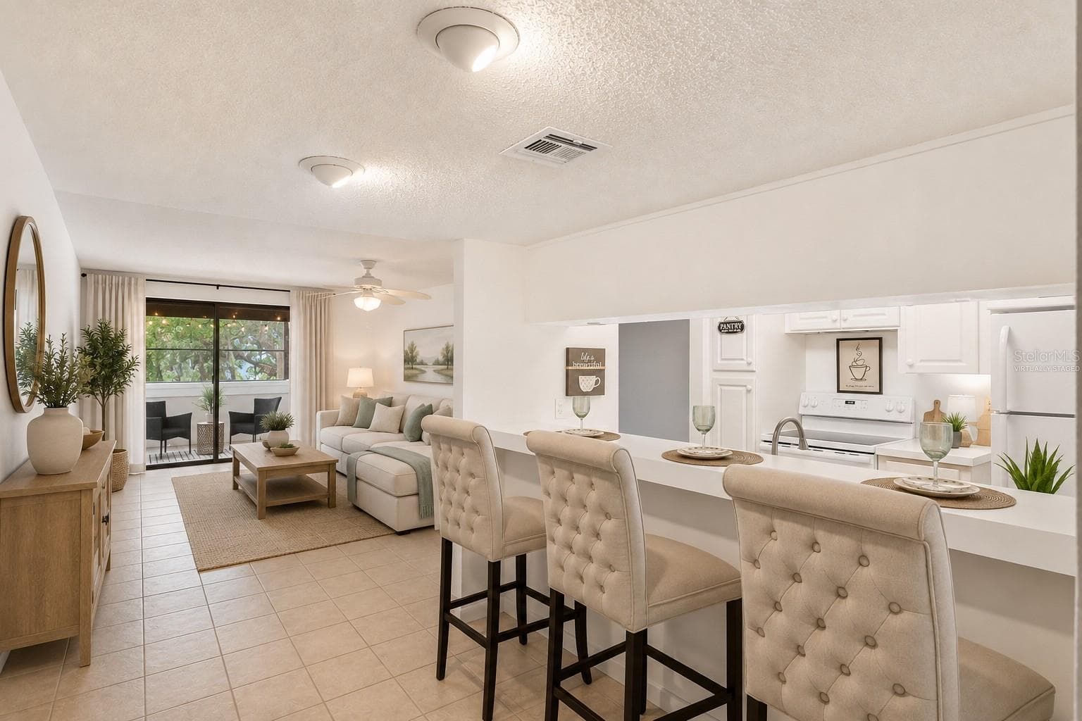 Virtually Staged - Kitchen and Great Room - 510 CRANES WAY #206, ALTAMONTE SPRINGS