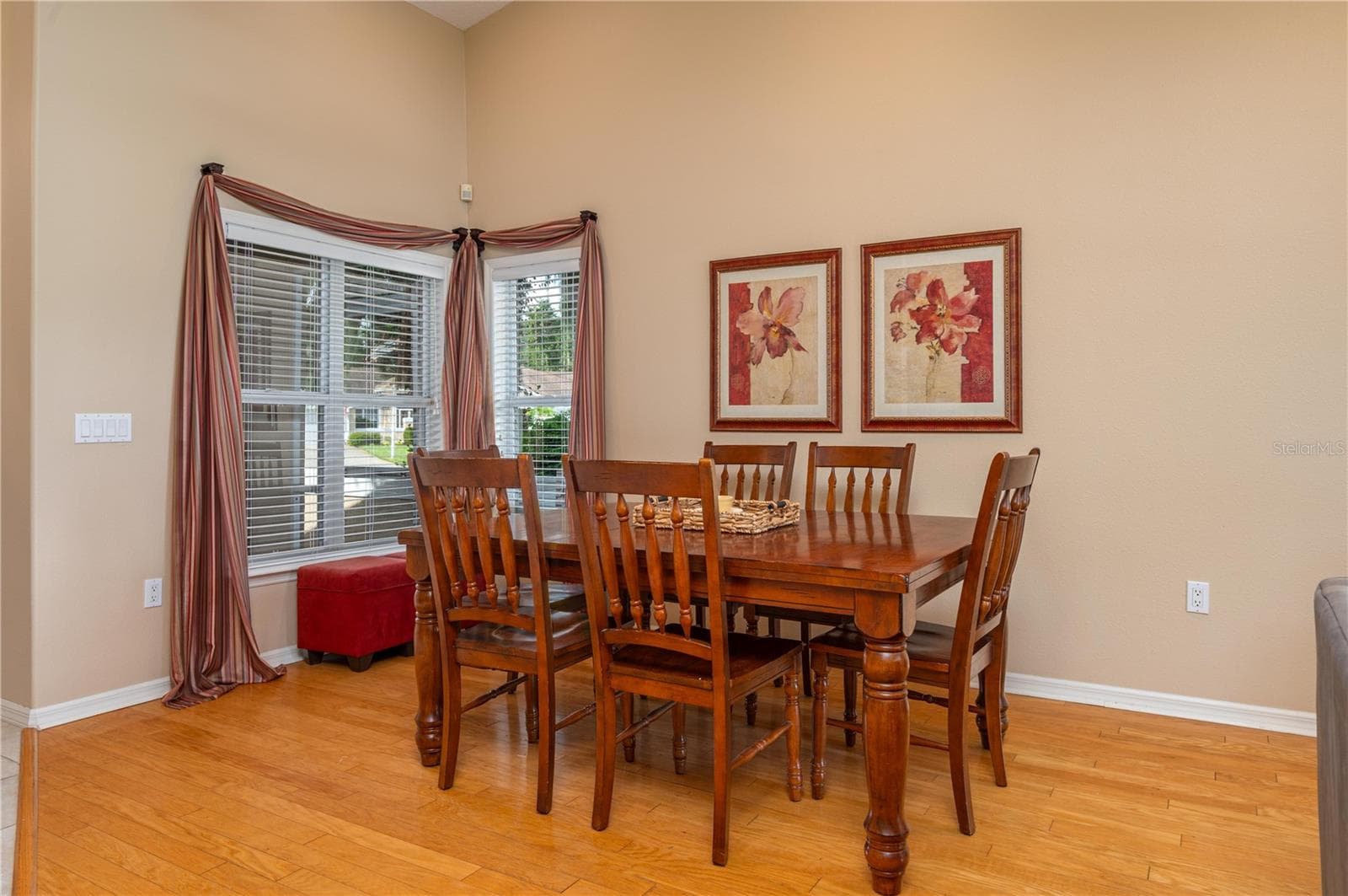 Single Family Residence at 5667 WATER OAK LN, MULBERRY, photo 5 of 28