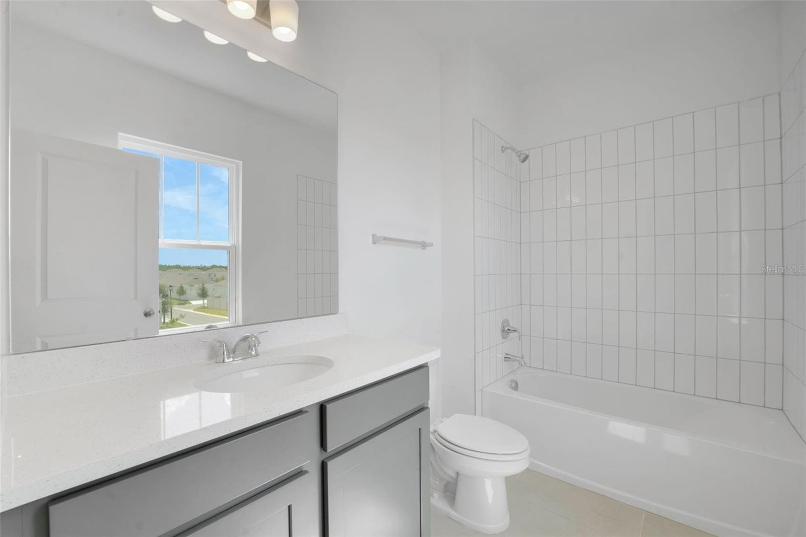 Single Family Residence at 5229 WAYPOINTE BLVD, APOPKA, photo 16 of 39