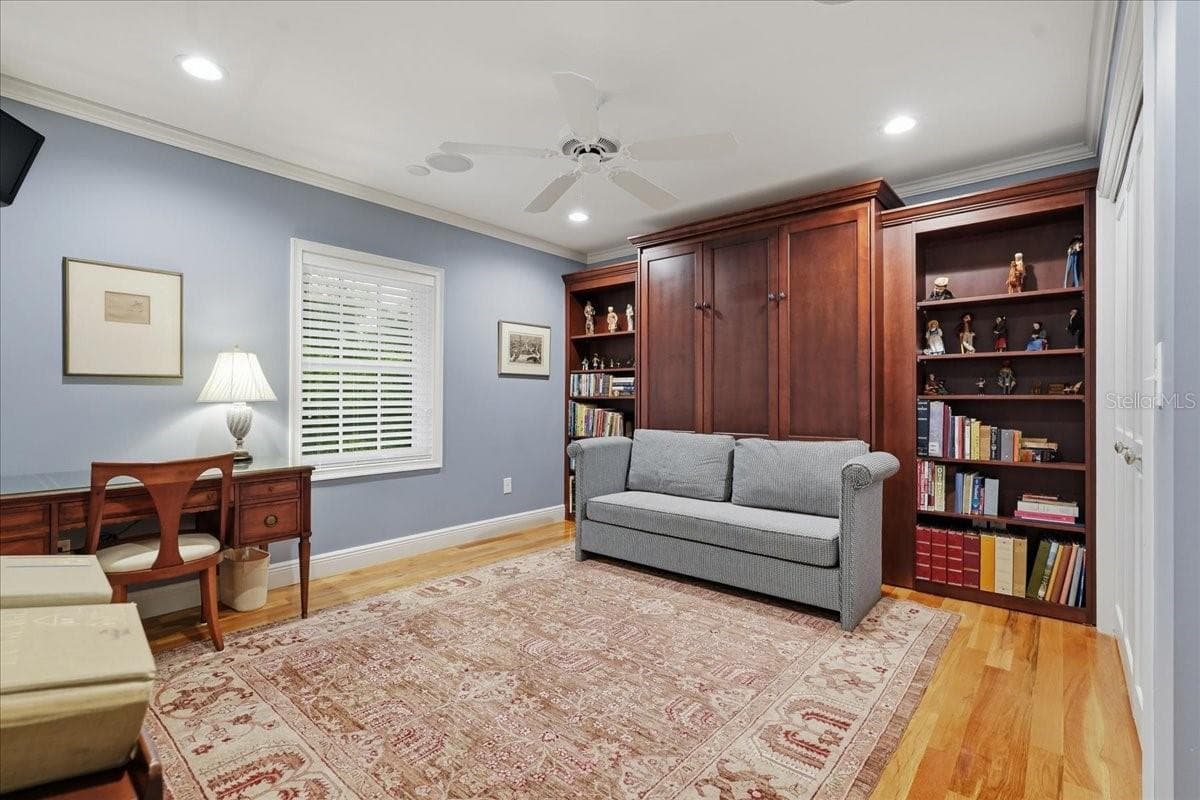Single Family Residence at 89 MARTINIQUE AVE, TAMPA, photo 28 of 42
