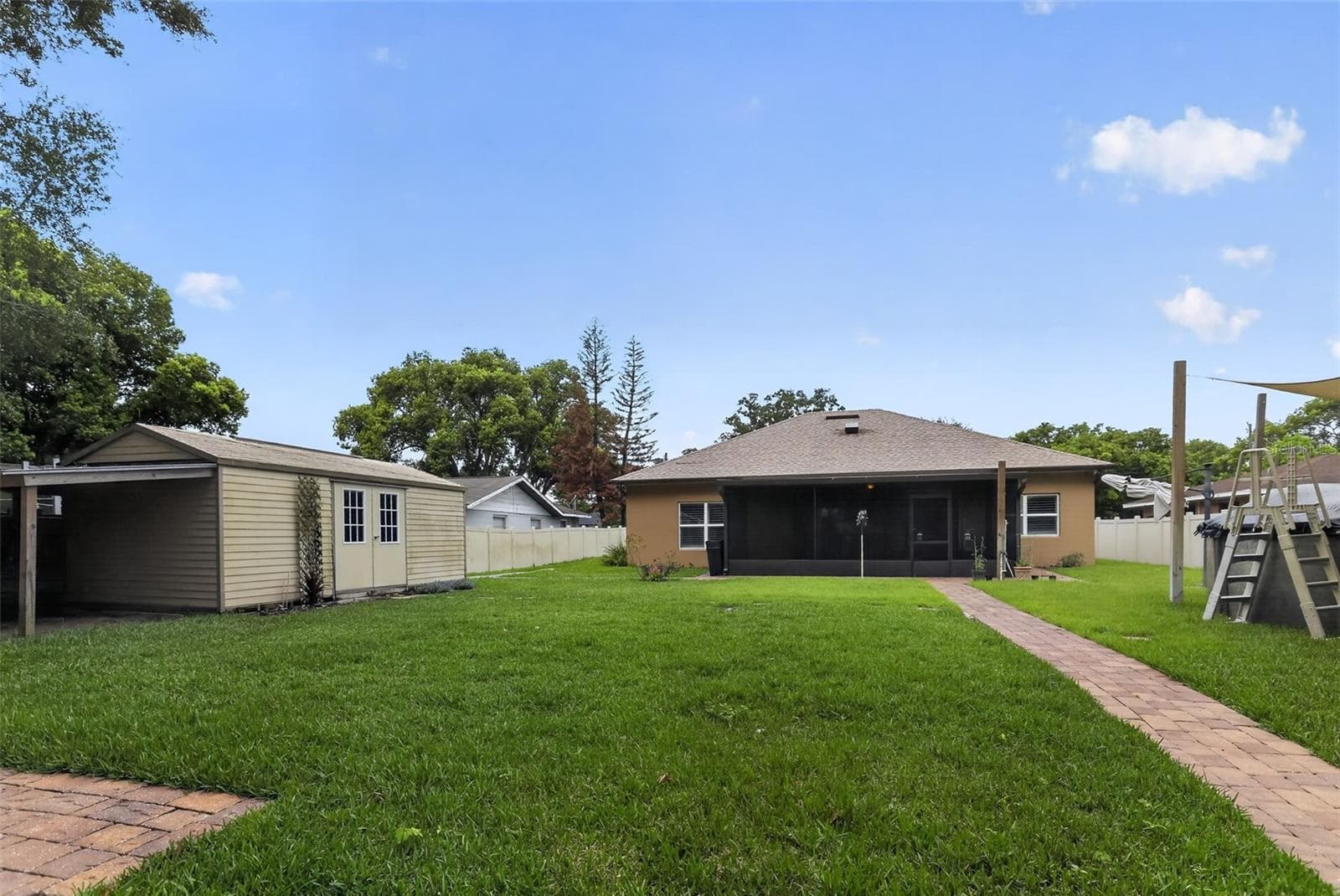 Single Family Residence at 27728 LISA DR, TAVARES, photo 4 of 31
