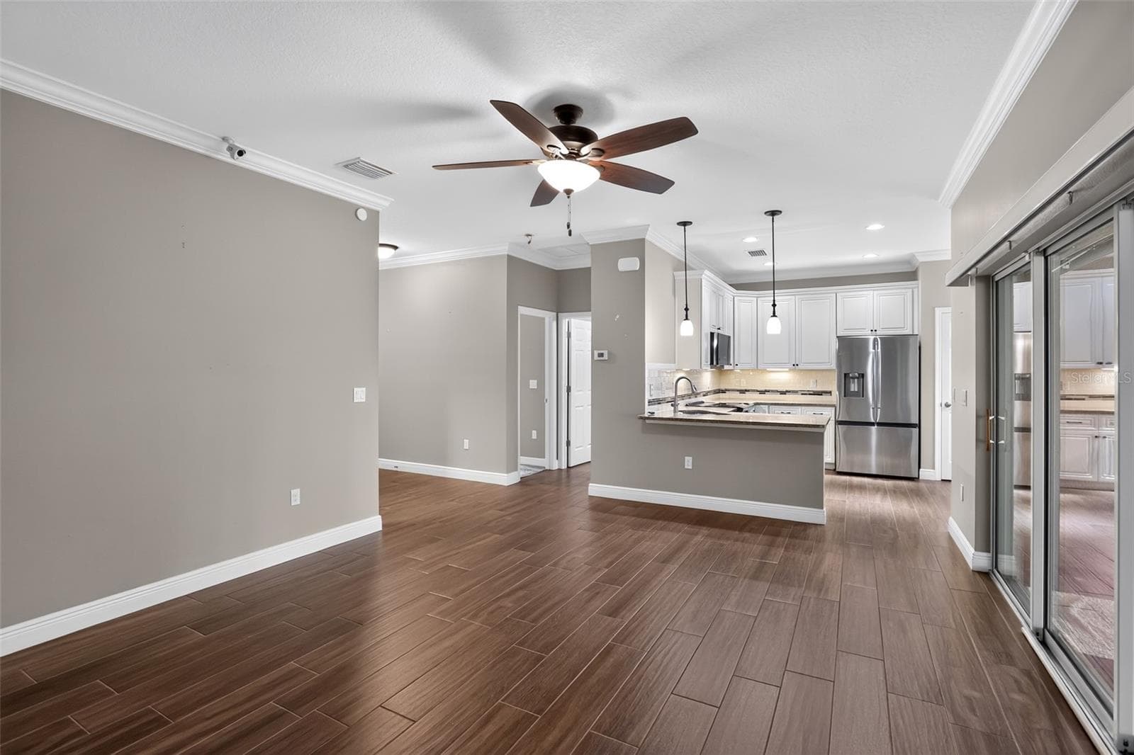 Single Family Residence at 27728 LISA DR, TAVARES, photo 5 of 31