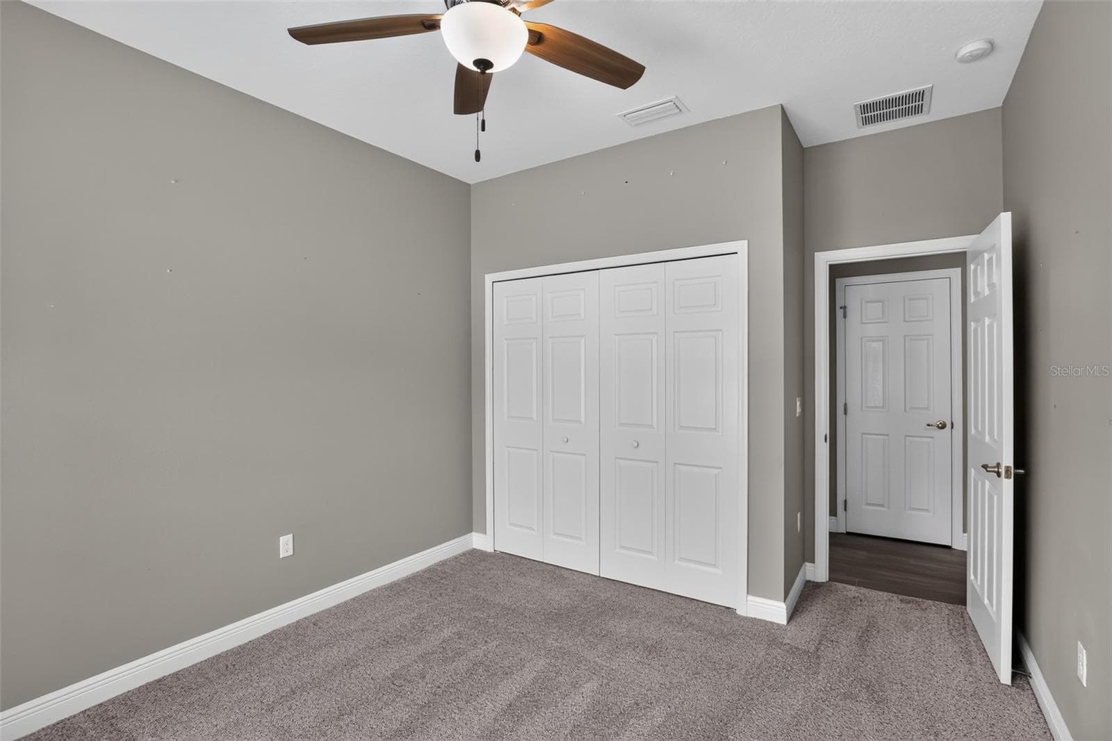 Single Family Residence at 27728 LISA DR, TAVARES, photo 15 of 31