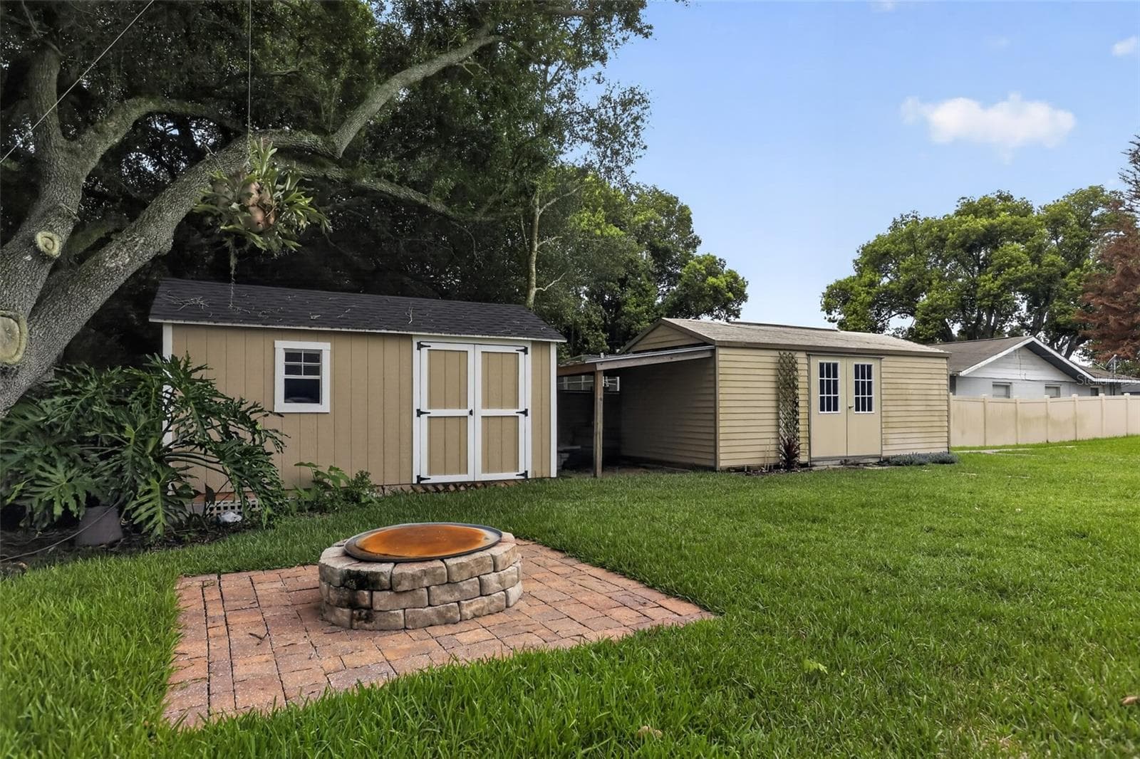 Single Family Residence at 27728 LISA DR, TAVARES, photo 24 of 31