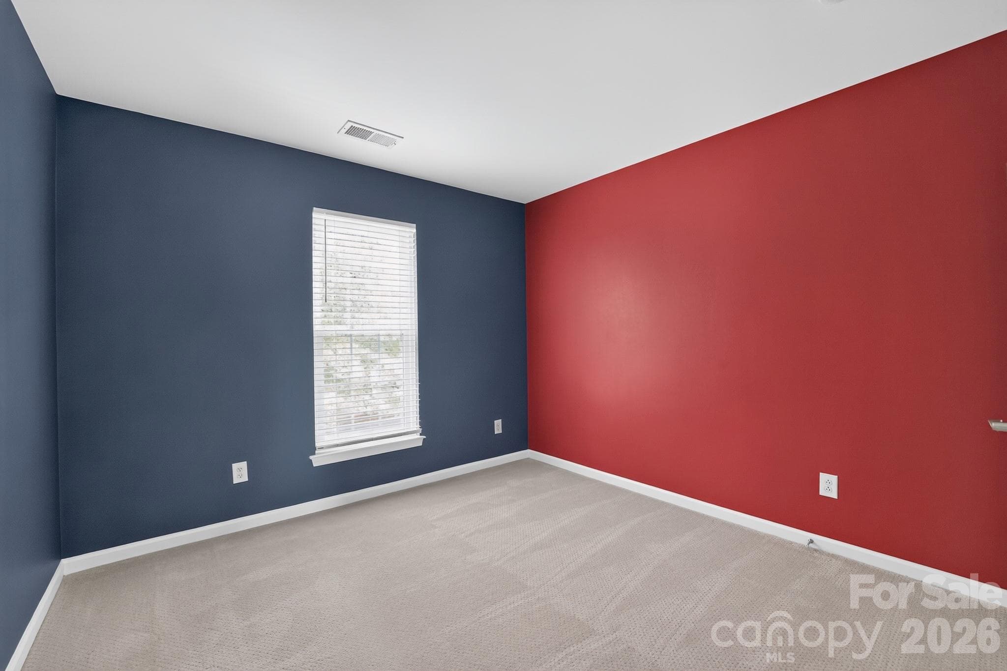 Single Family Residence at 2515 Bethesda Oaks Drive, Gastonia, photo 10 of 16
