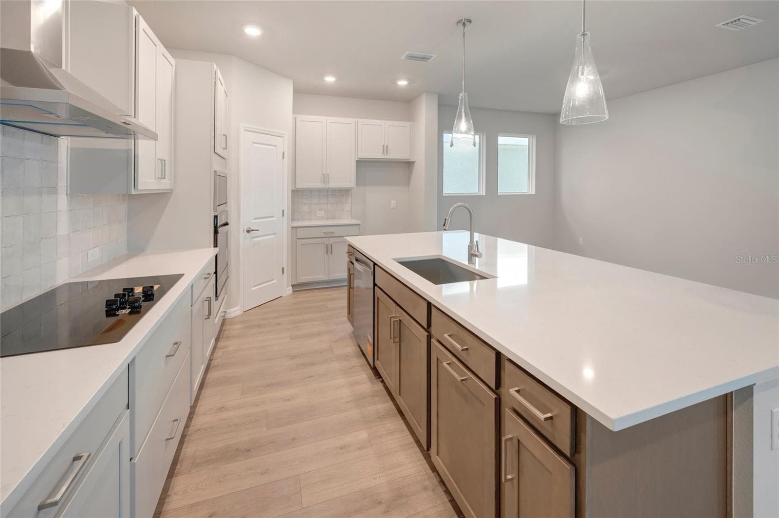 Kitchen - 31051 PENDLETON LANDING CIR, WESLEY CHAPEL