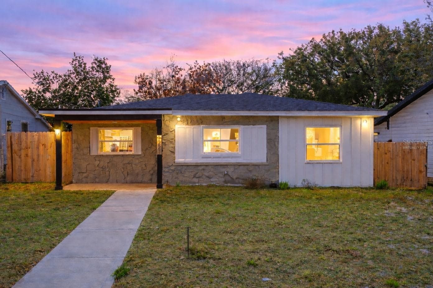 1221 E EMMA ST