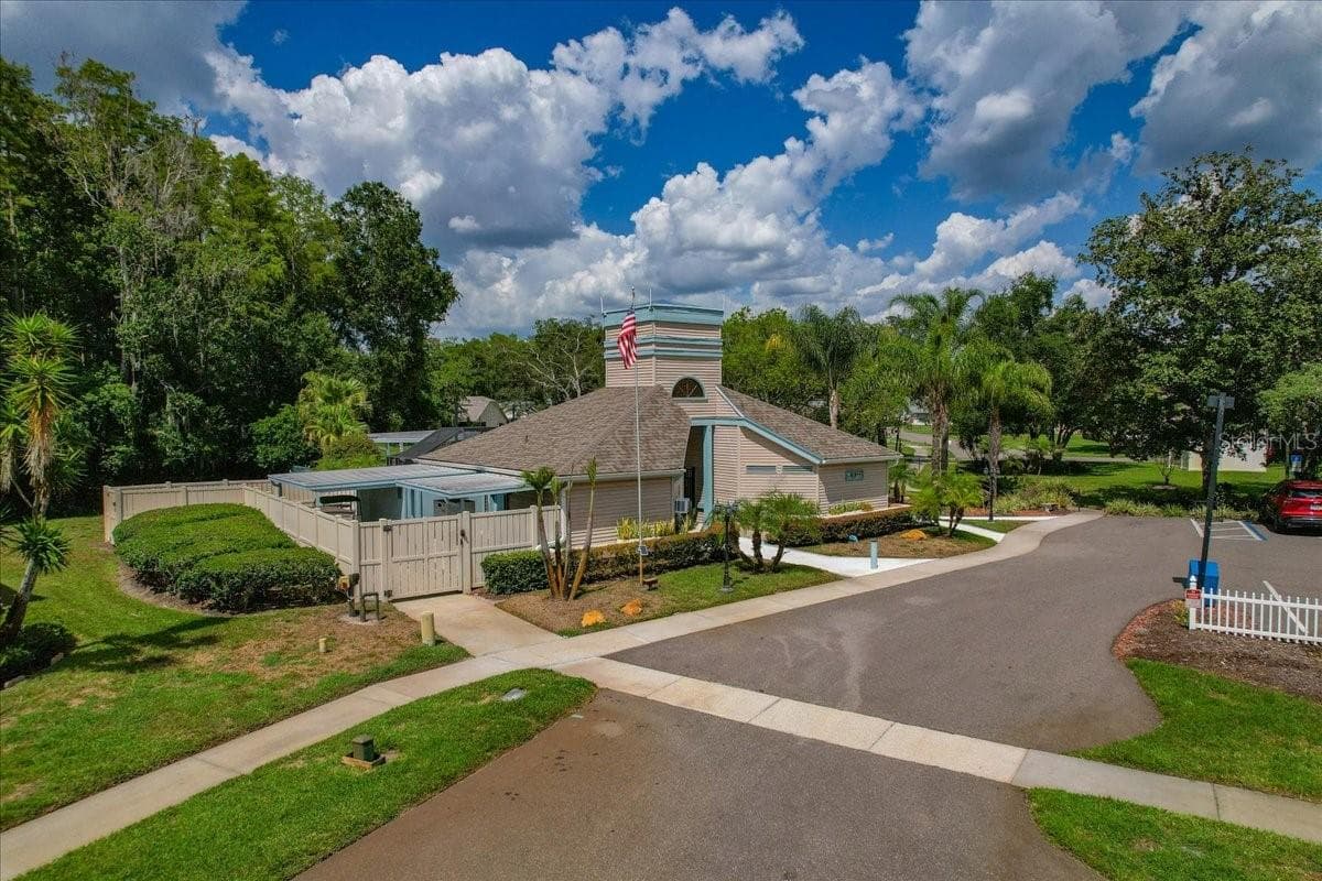 Smaller Community Pool - 11602 WHITE ASH DR, NEW PORT RICHEY