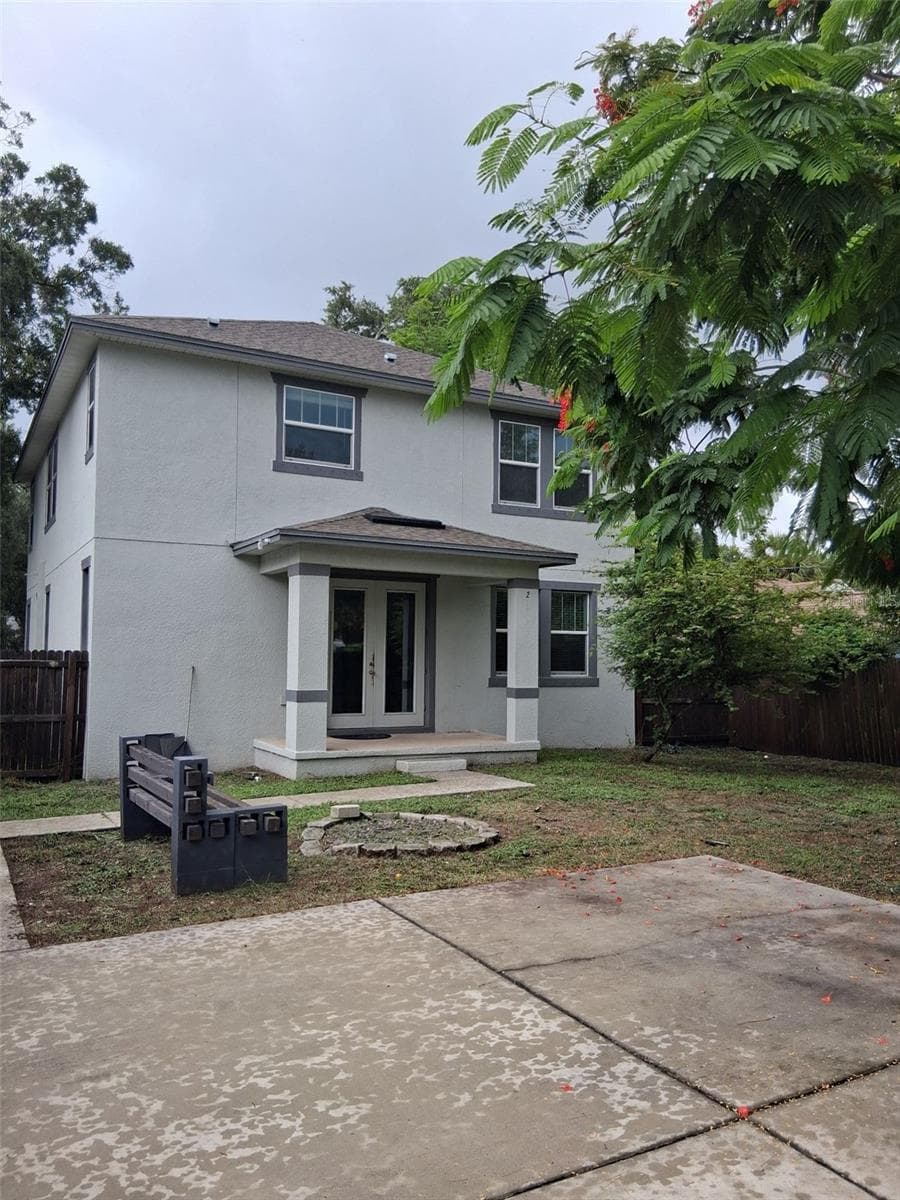 Single Family Residence at 2736 S 3RD AVE S, ST PETERSBURG, photo 4 of 12