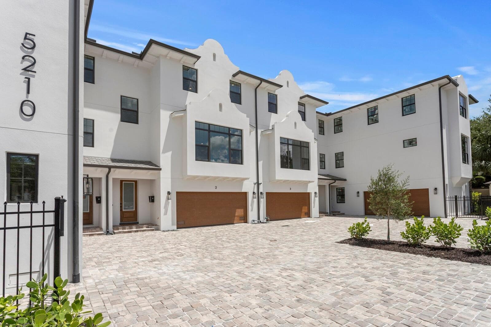 Townhouse at 5210 BAYSHORE BLVD #4, TAMPA, photo 5 of 35