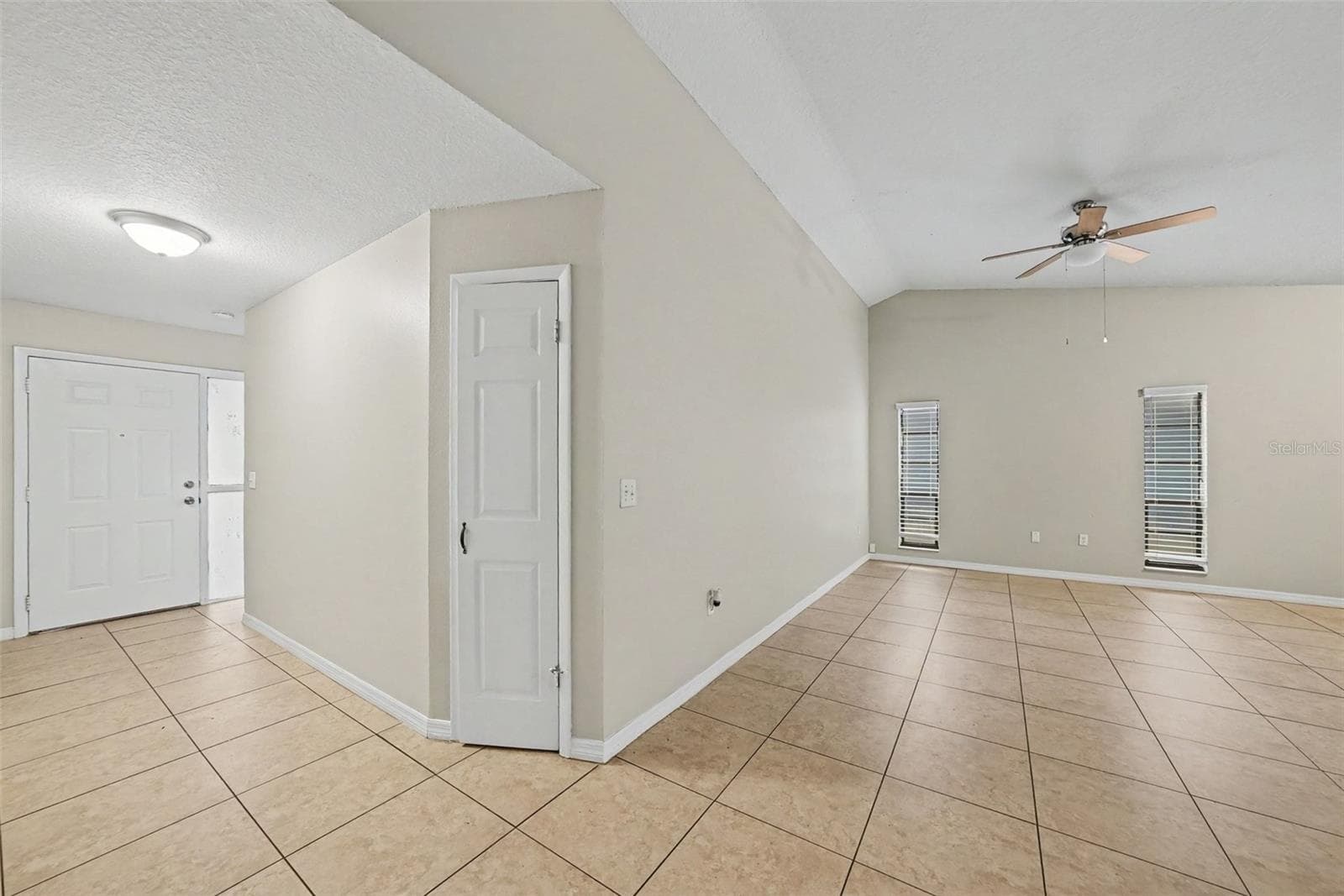 Single Family Residence at 7623 BRAMBLEWOOD DR, PORT RICHEY, photo 2 of 19