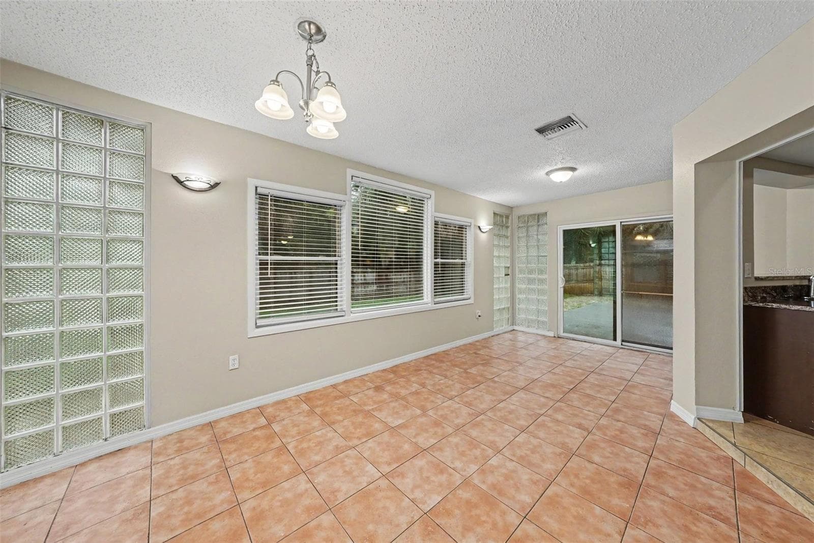 Single Family Residence at 7623 BRAMBLEWOOD DR, PORT RICHEY, photo 9 of 19