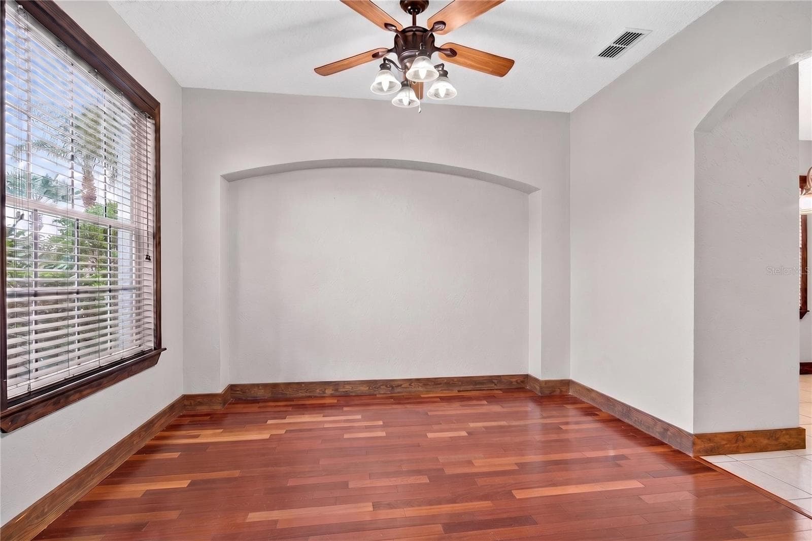 Single Family Residence at 7314 SPRING MOUNTAIN LN, YALAHA, photo 16 of 68