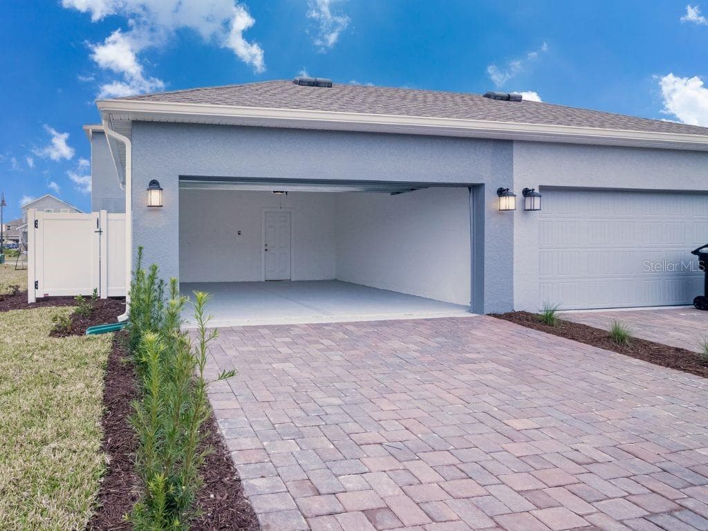 Townhouse at 11758 BOLDFACE DR, ORLANDO, photo 21 of 27