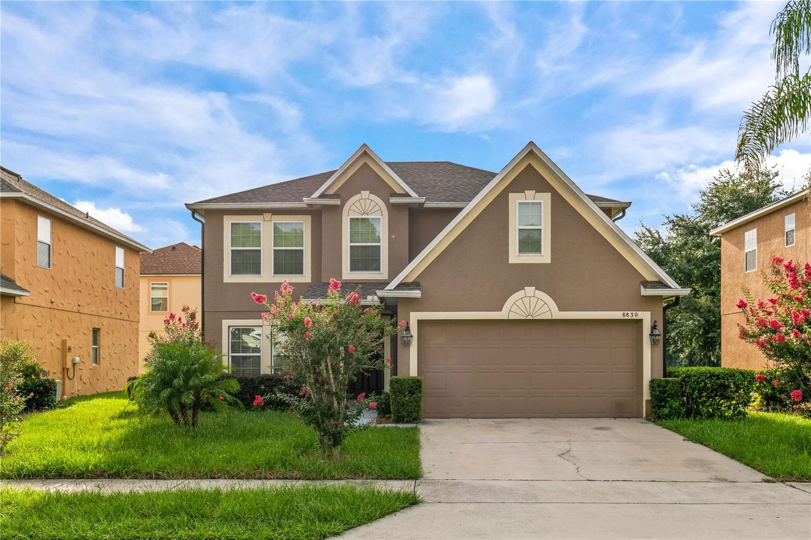8830 ISLA BELLA DR