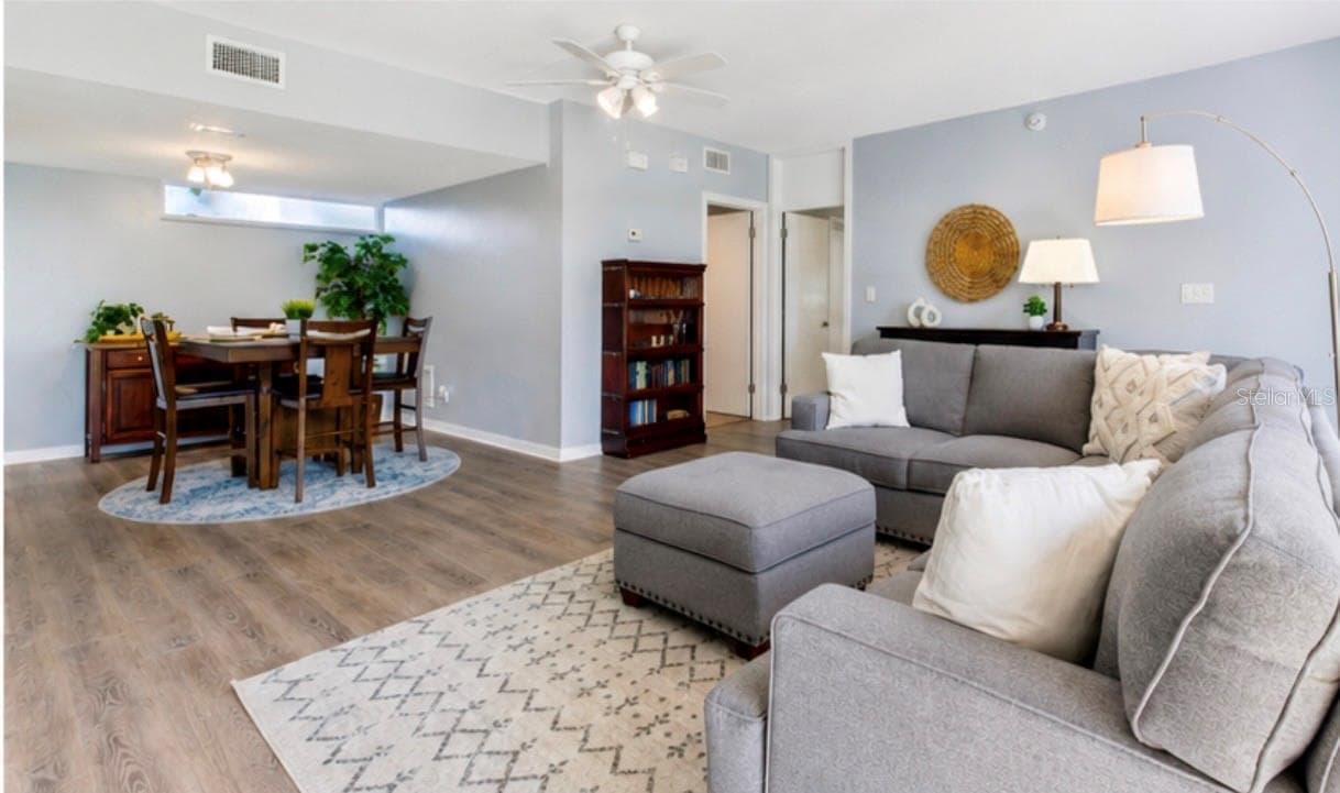 Condominium at 601 W OLD US HIGHWAY 441 #3A, MOUNT DORA, photo 8 of 33