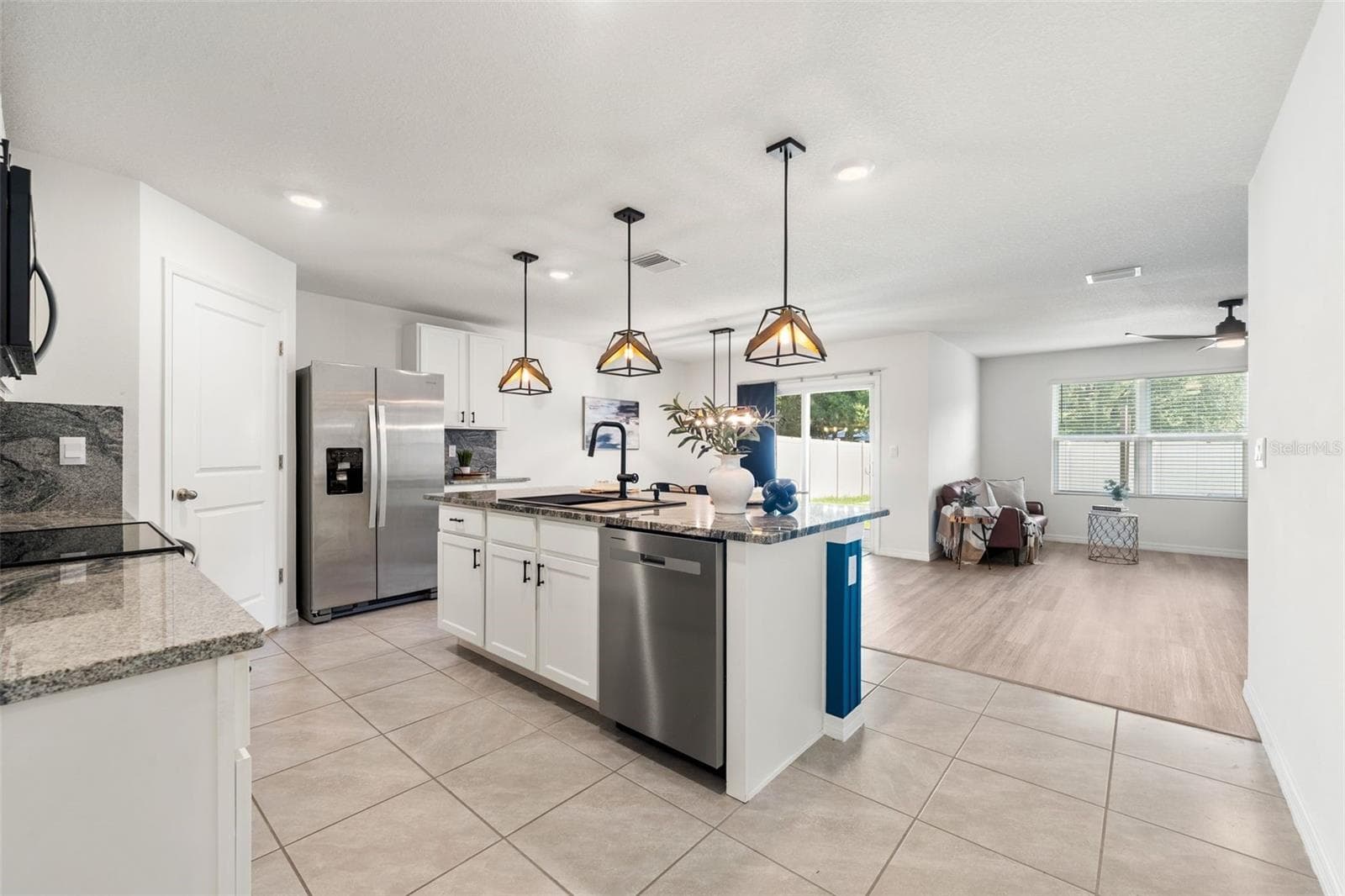 Single Family Residence at 24596 NW 23RD LN, NEWBERRY, photo 6 of 46