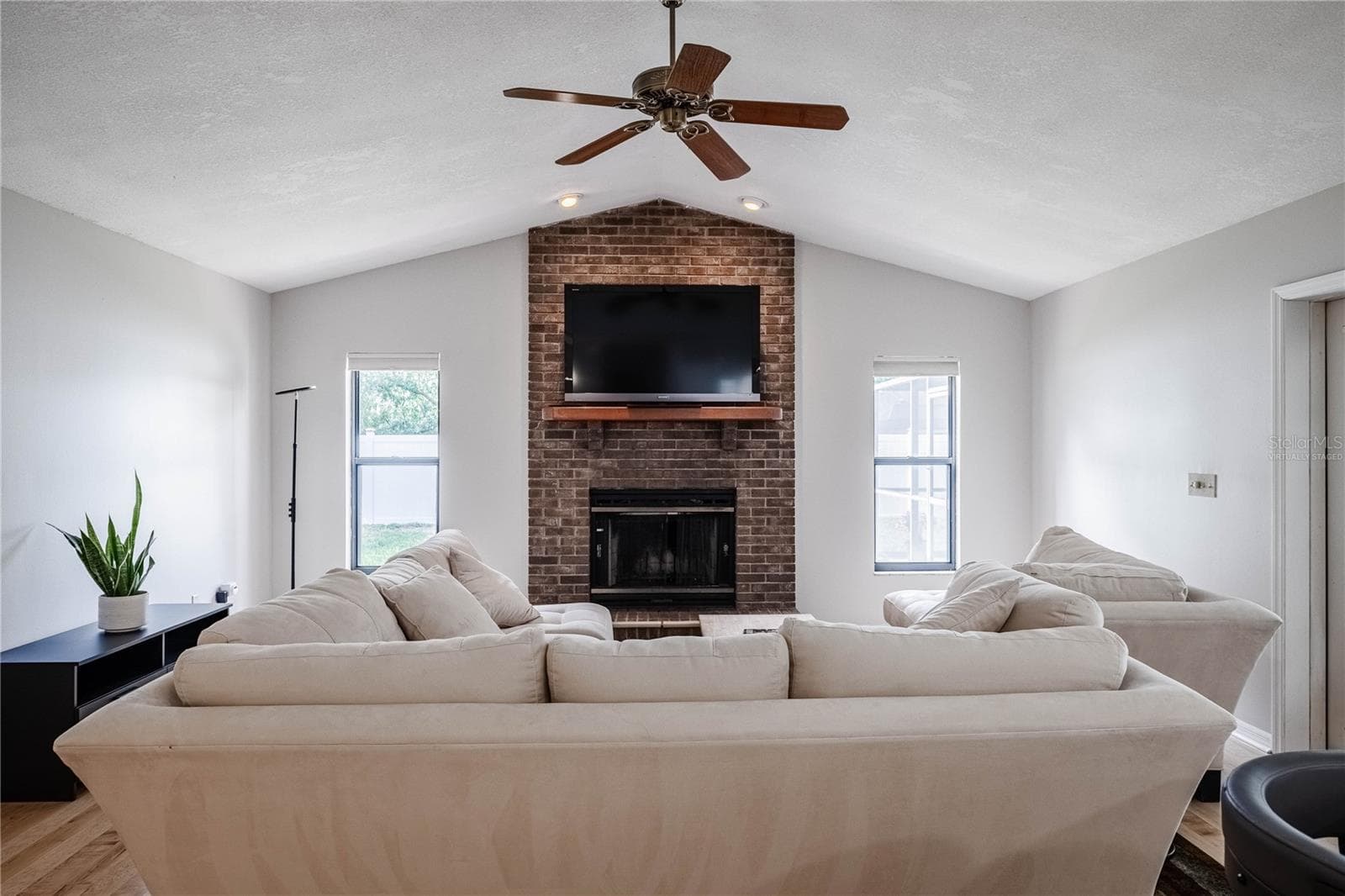 Virtually Staged - 1749 LADY BOWERS TRL, LAKELAND