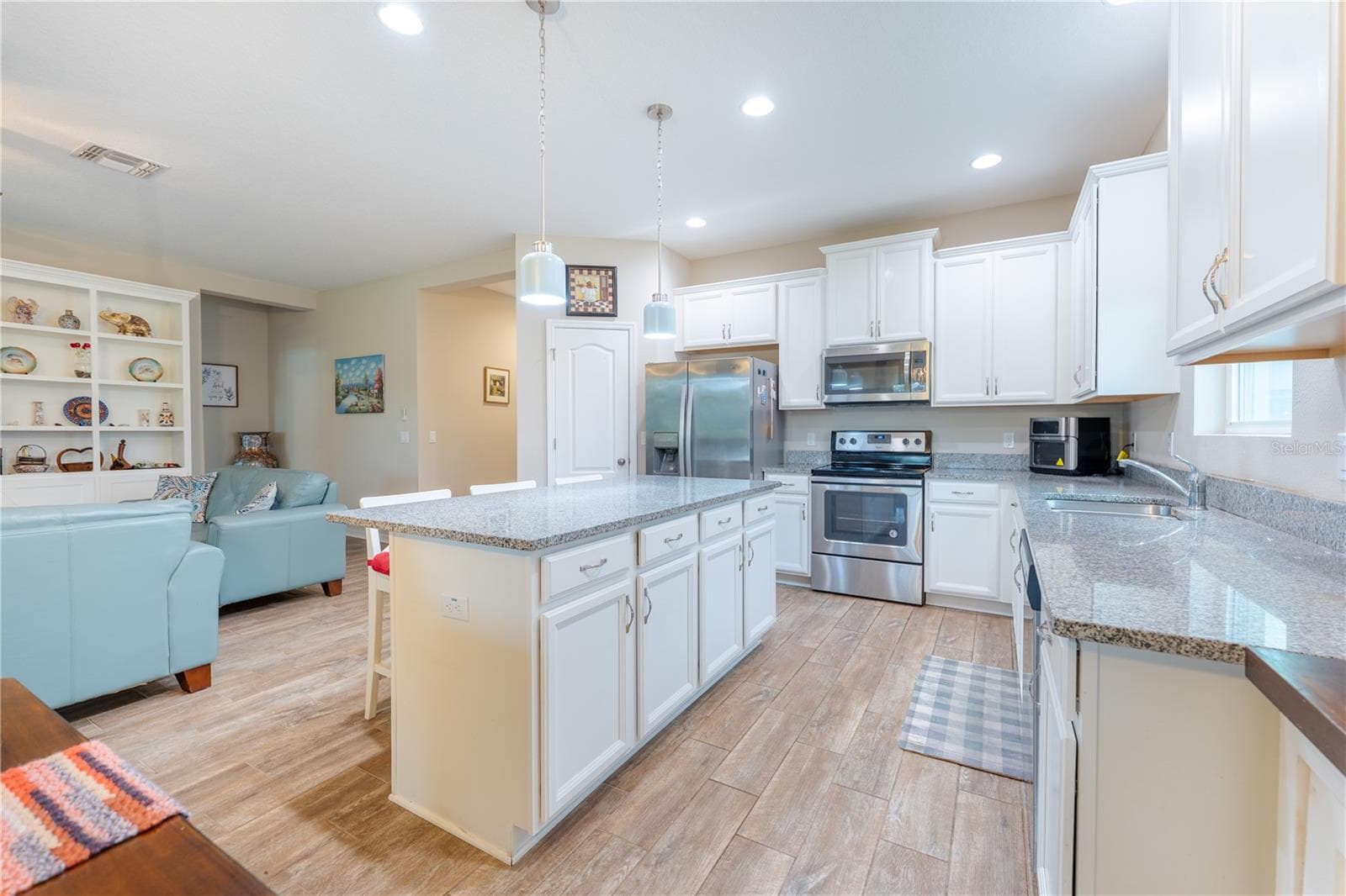 Single Family Residence at 3331 SAGEBRUSH ST, HARMONY, photo 6 of 56
