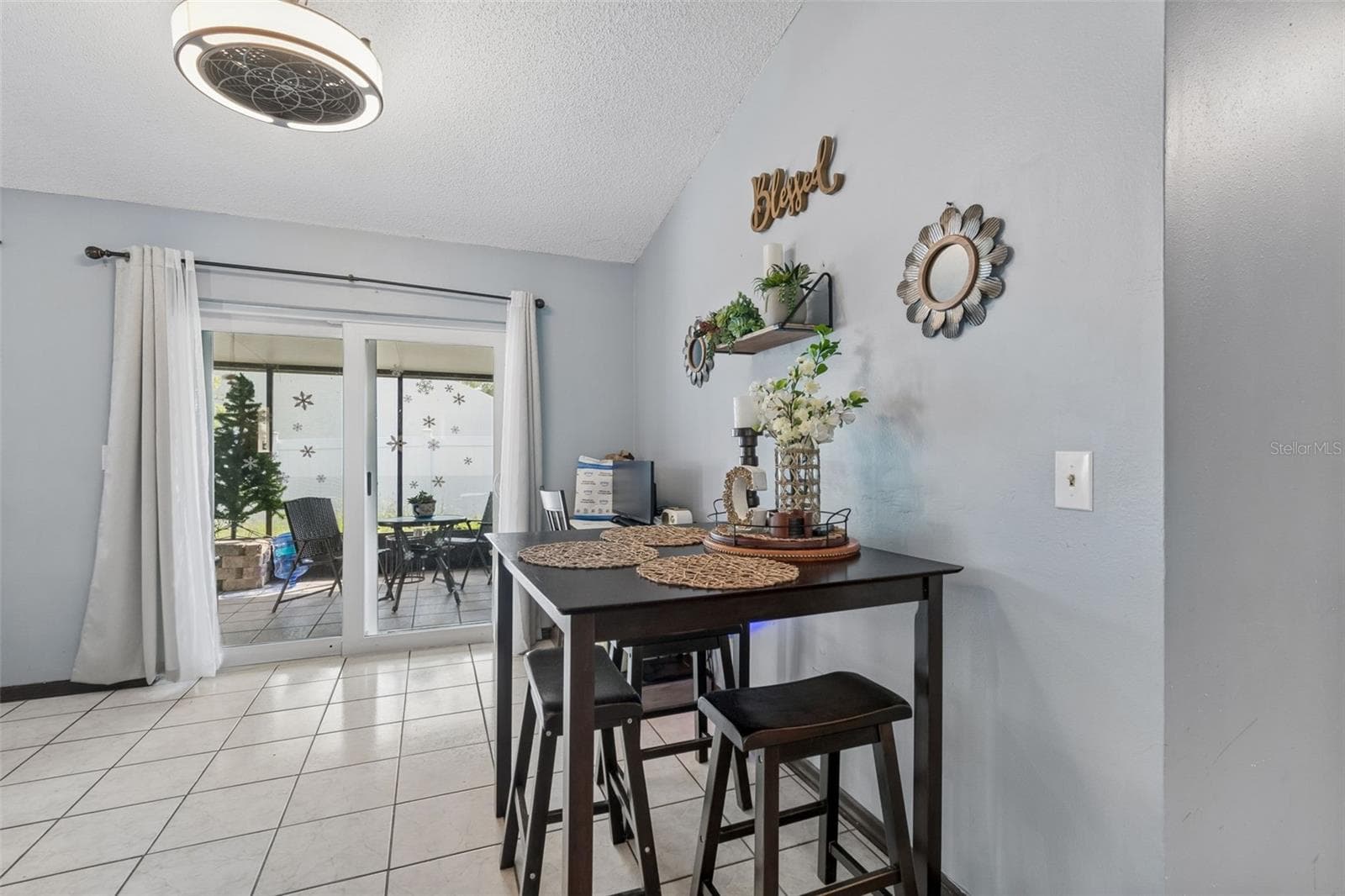 Single Family Residence at 10326 OUT ISLAND DR, TAMPA, photo 21 of 41