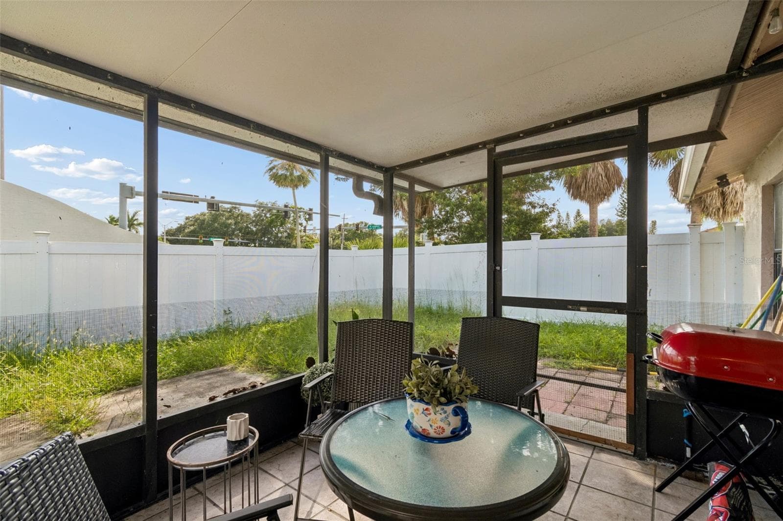 Single Family Residence at 10326 OUT ISLAND DR, TAMPA, photo 22 of 41