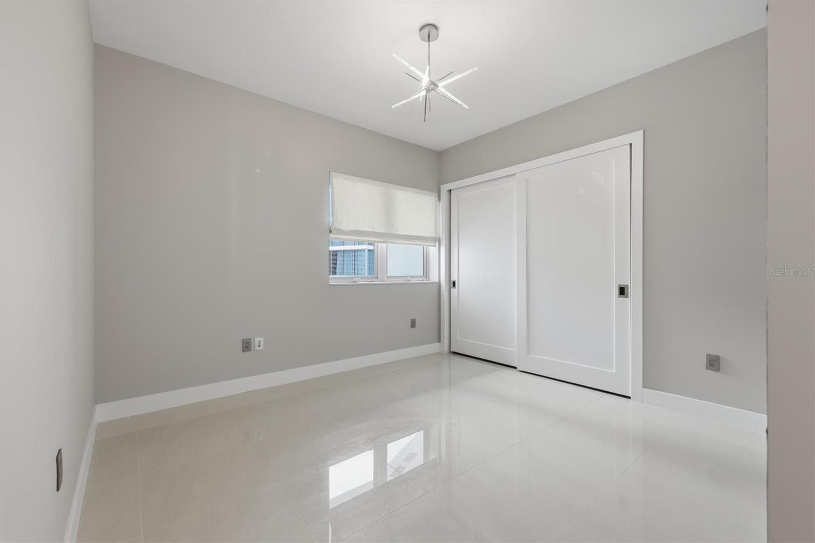 Bedroom 2 - 1155 N GULFSTREAM AVE #807, SARASOTA