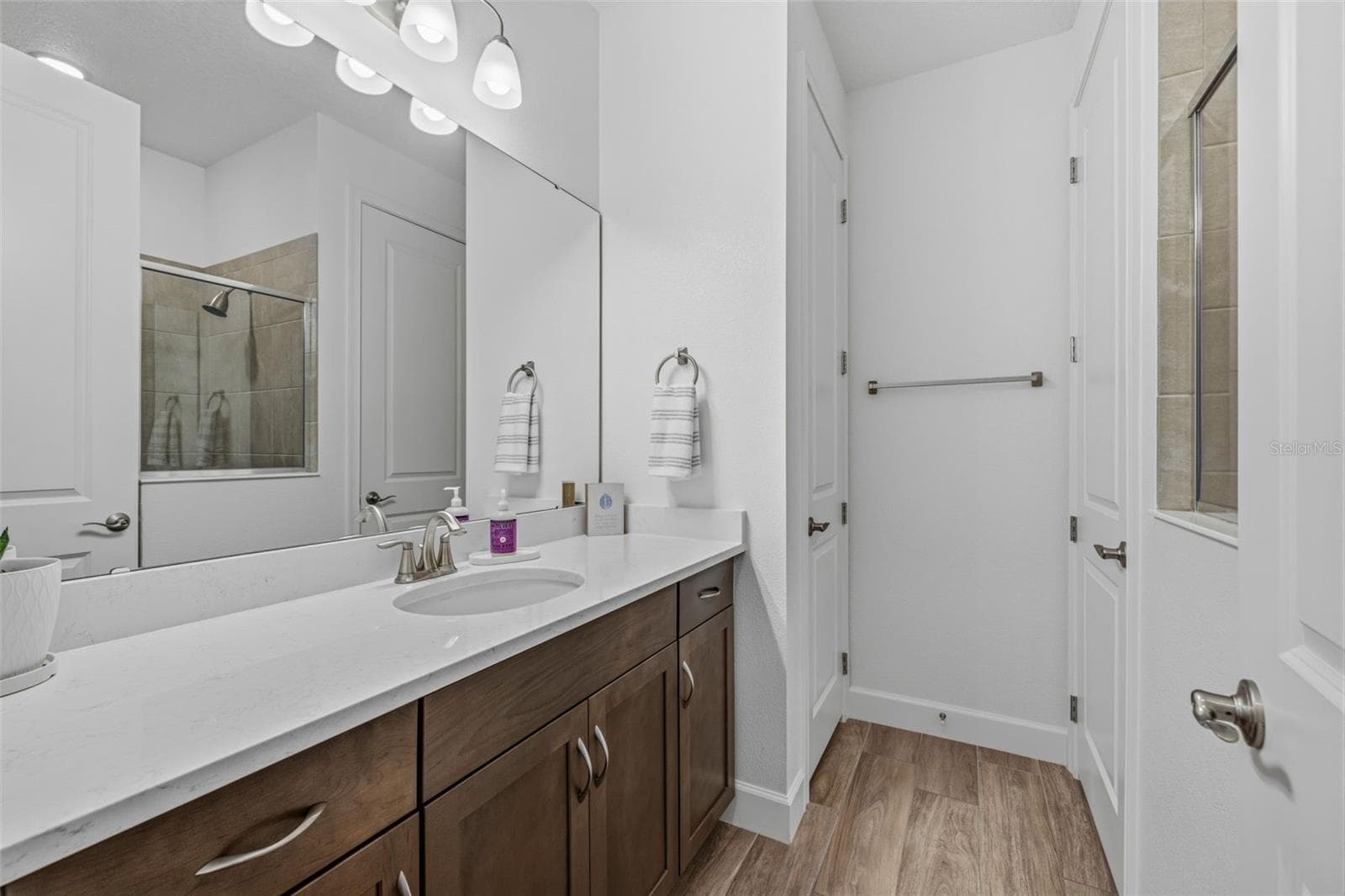 Single Family Residence at 1065 SIGNET DR, APOLLO BEACH, photo 29 of 56