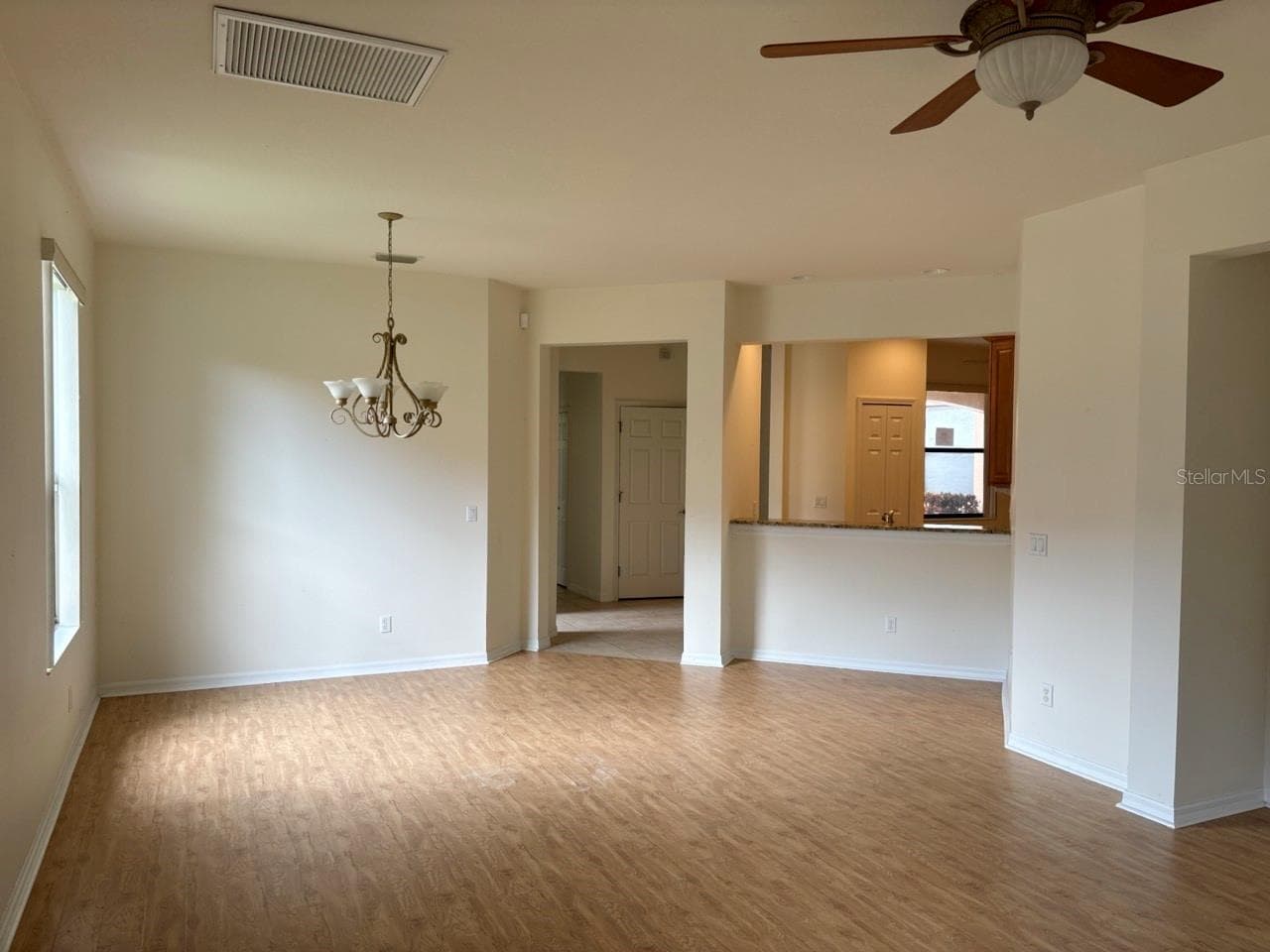 Villa at 229 SHELL FALLS DR, APOLLO BEACH, photo 15 of 19