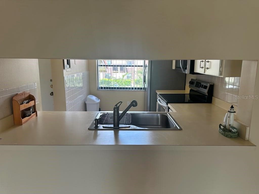 Condominium at 3245 CANDLE RIDGE DR #203, ORLANDO, photo 6 of 24