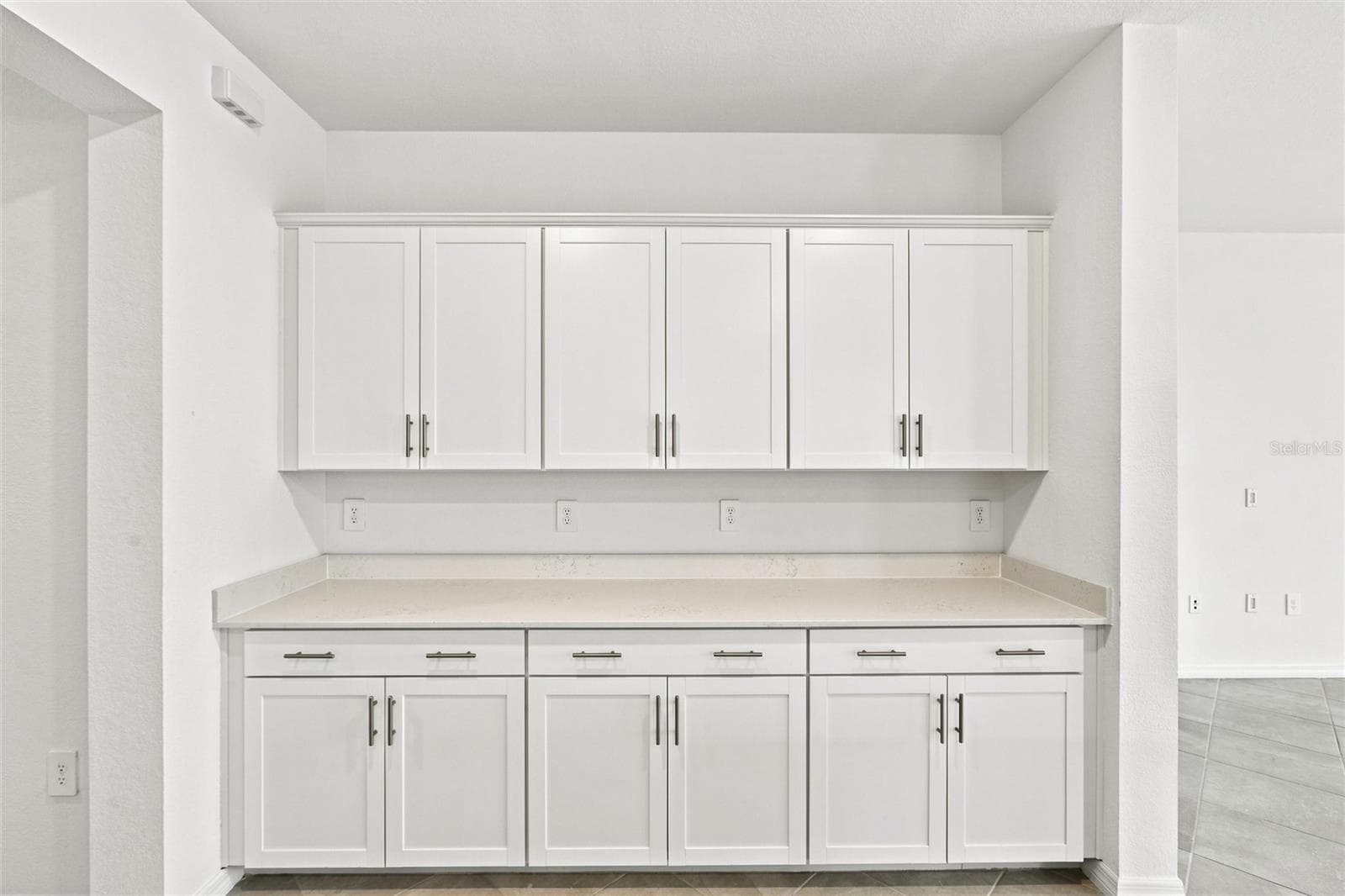 Single Family Residence at 11296 PINOT DR, VENICE, photo 11 of 50