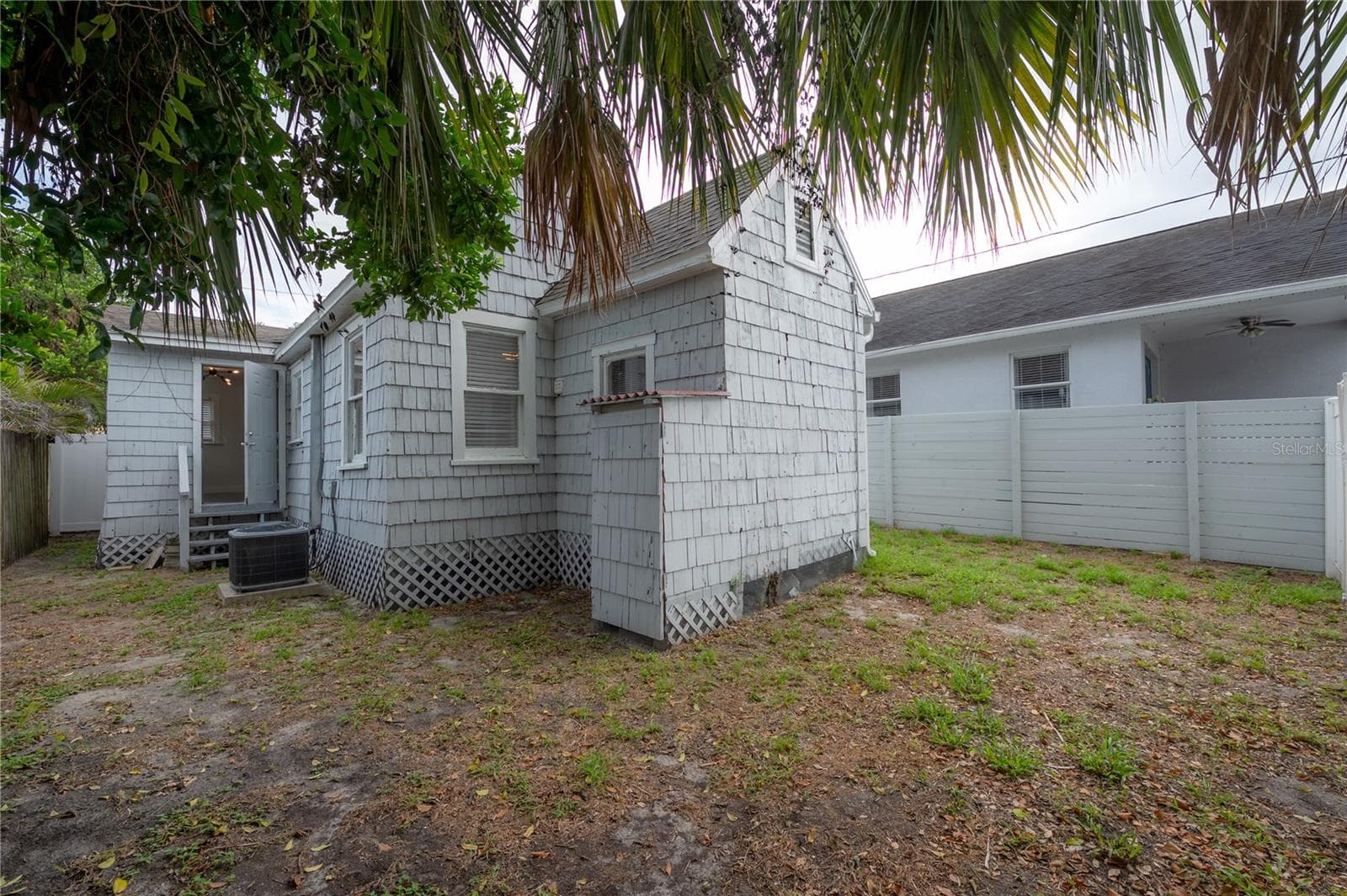 Duplex at 405 E CAYUGA ST, TAMPA, photo 30 of 54