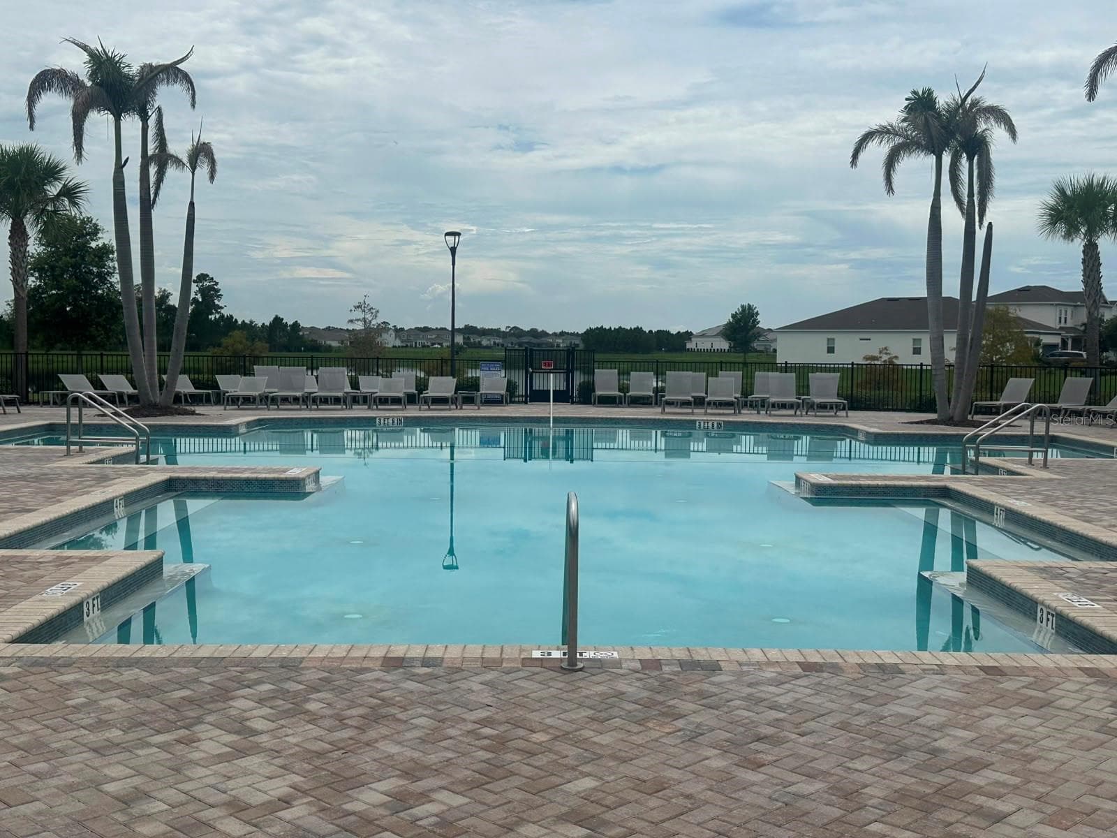 Townhouse at 14339 SAPELO BEACH DR, ORLANDO, photo 34 of 48